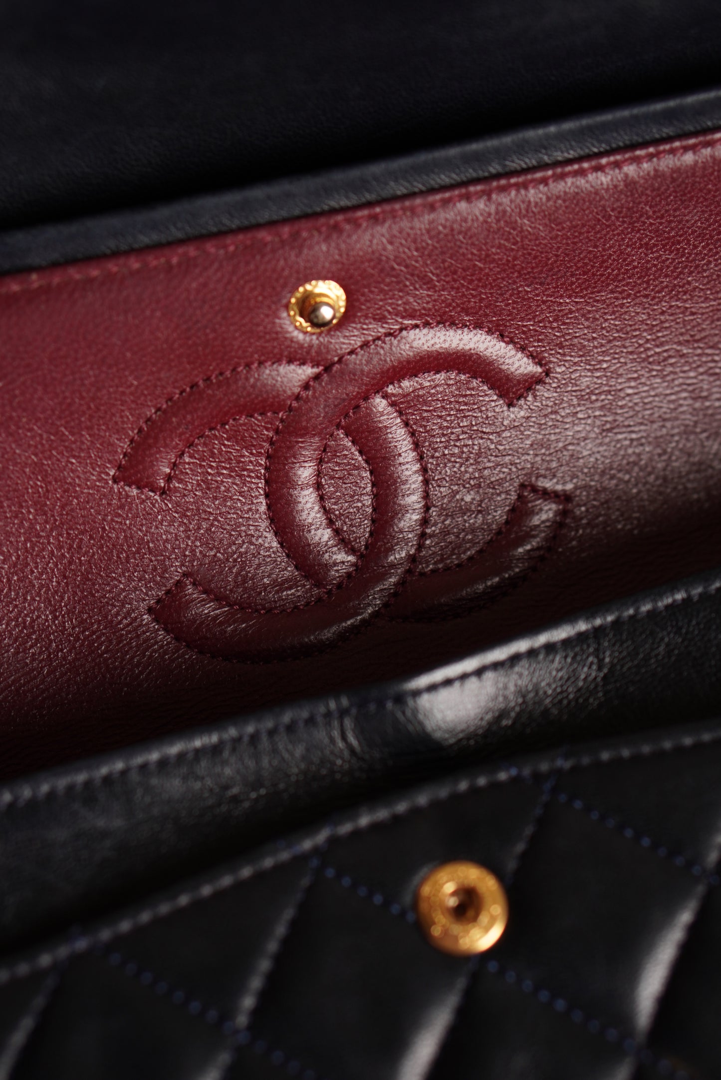 CHANEL CLASSIC SMALL DOUBLE FLAP | NAVY BLUE