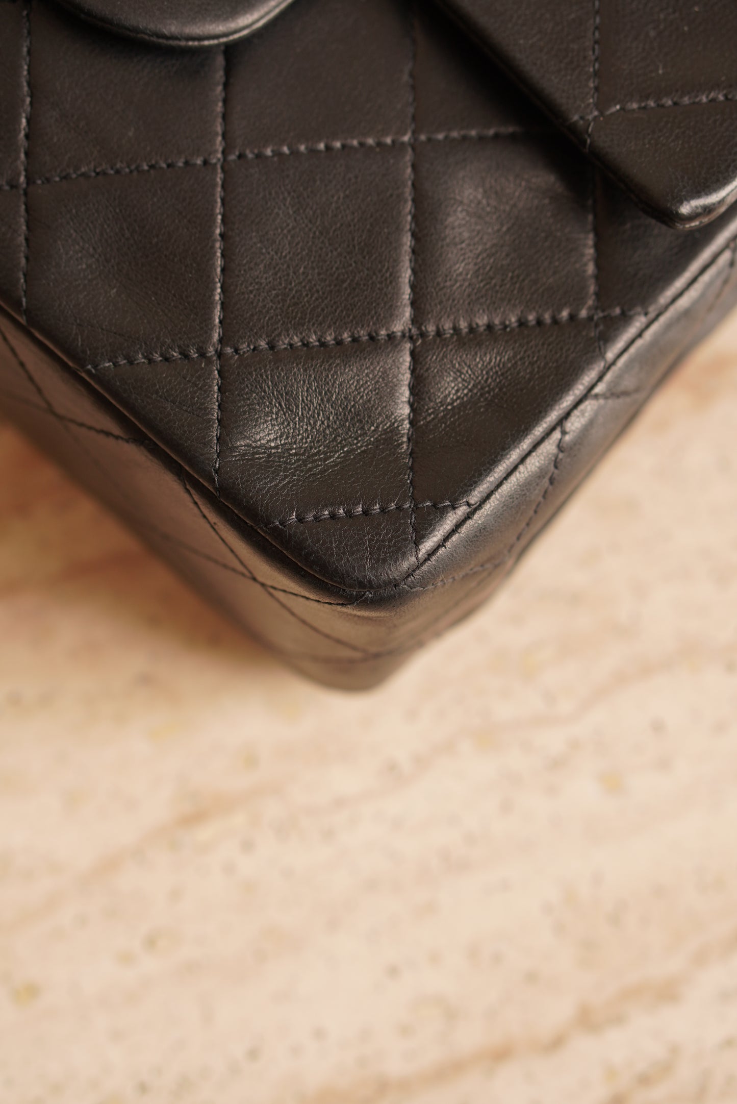 CHANEL CLASSIC MINI SQUARE | BLACK