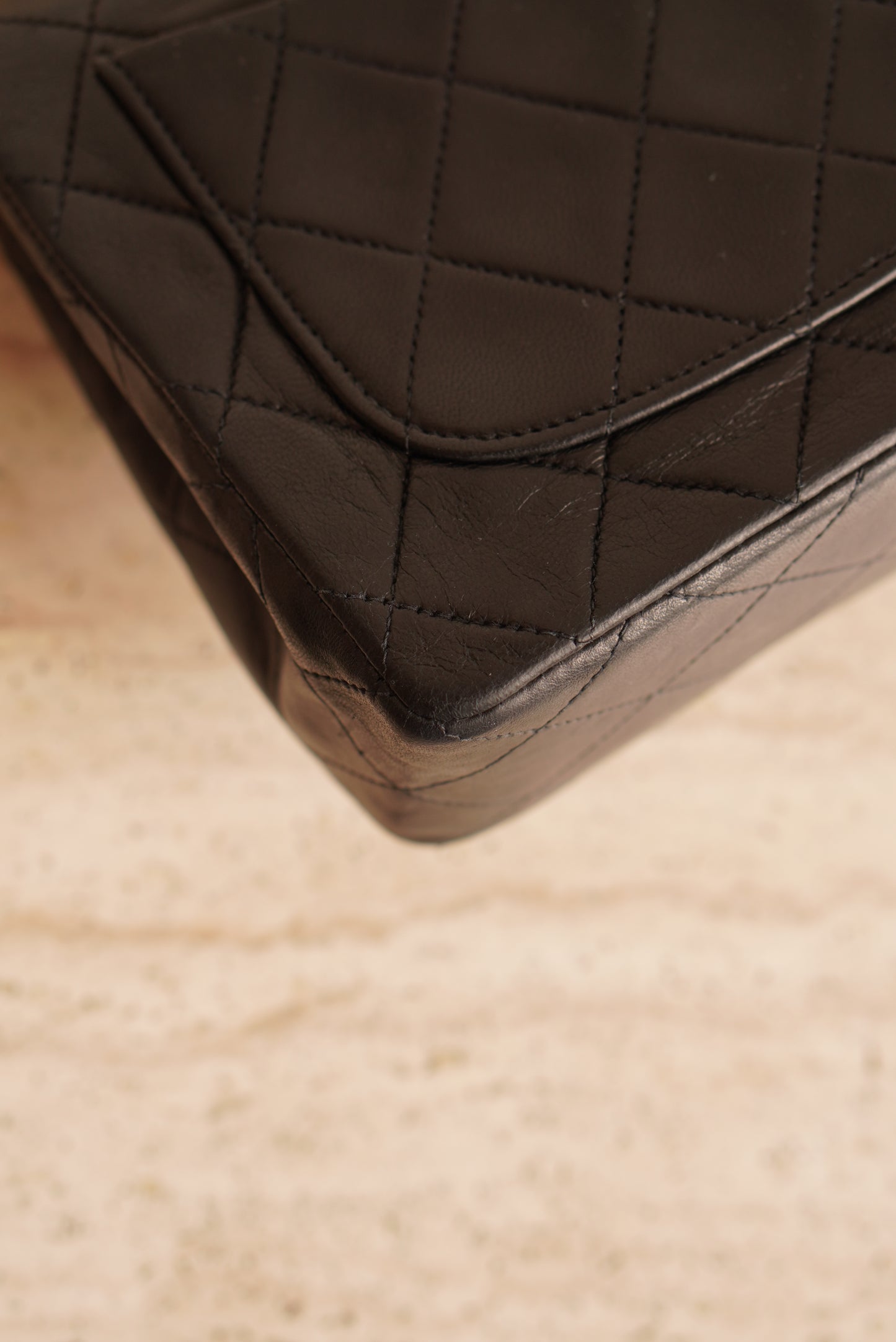 CHANEL CLASSIC MINI SQUARE | BLACK