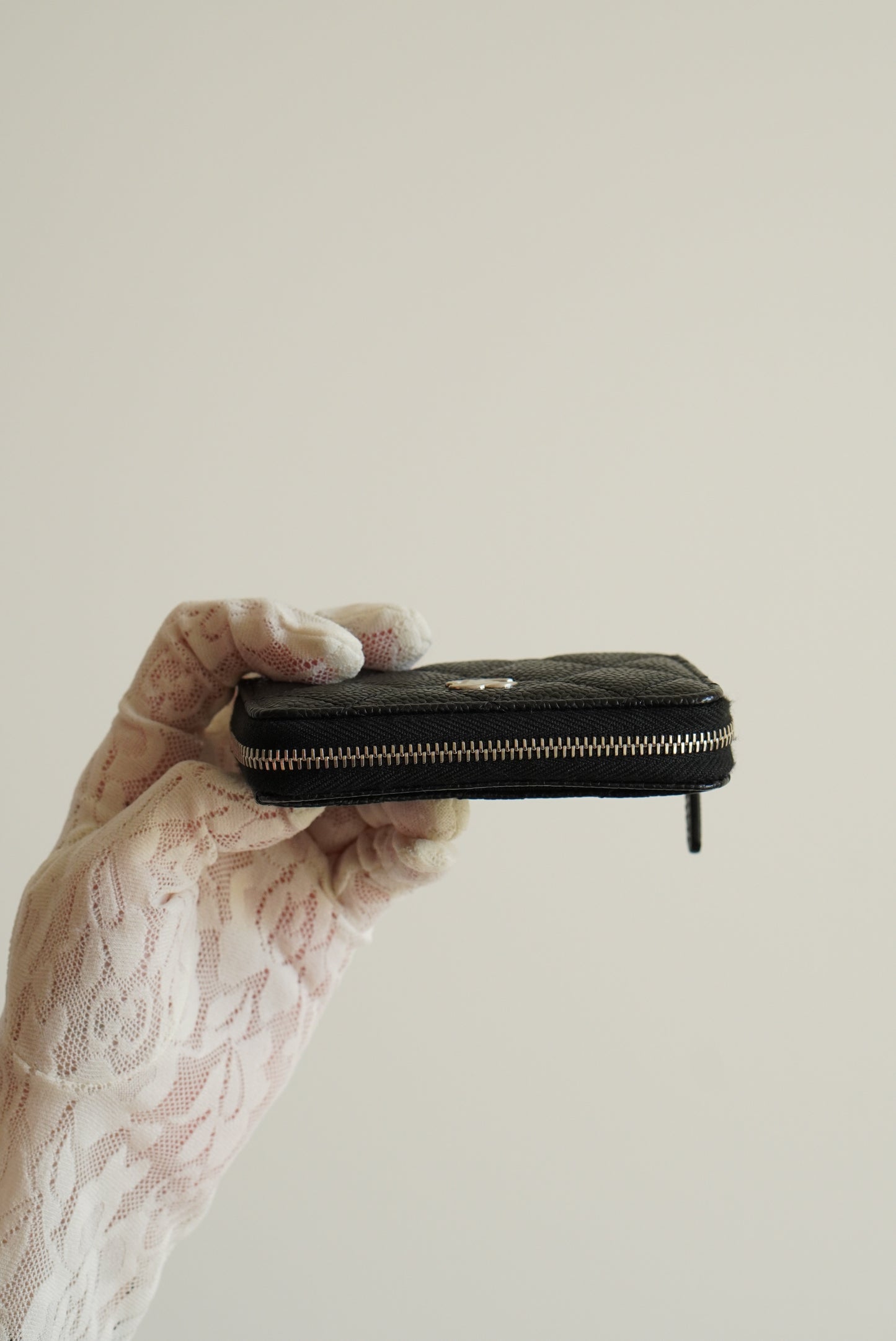 CHANEL CLASSIC ZIPPED COIN PURSE | BLACK