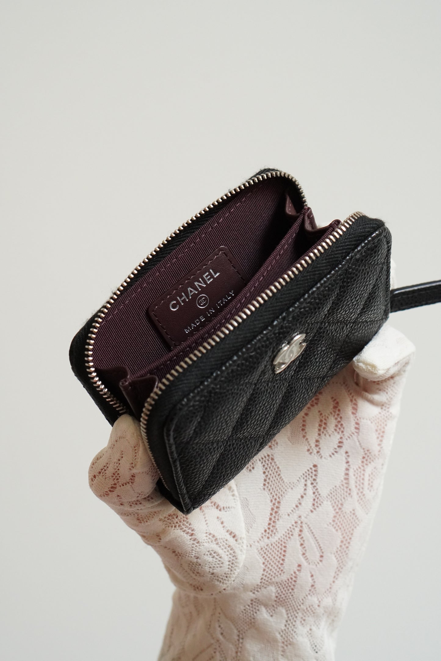 CHANEL CLASSIC ZIPPED COIN PURSE | BLACK