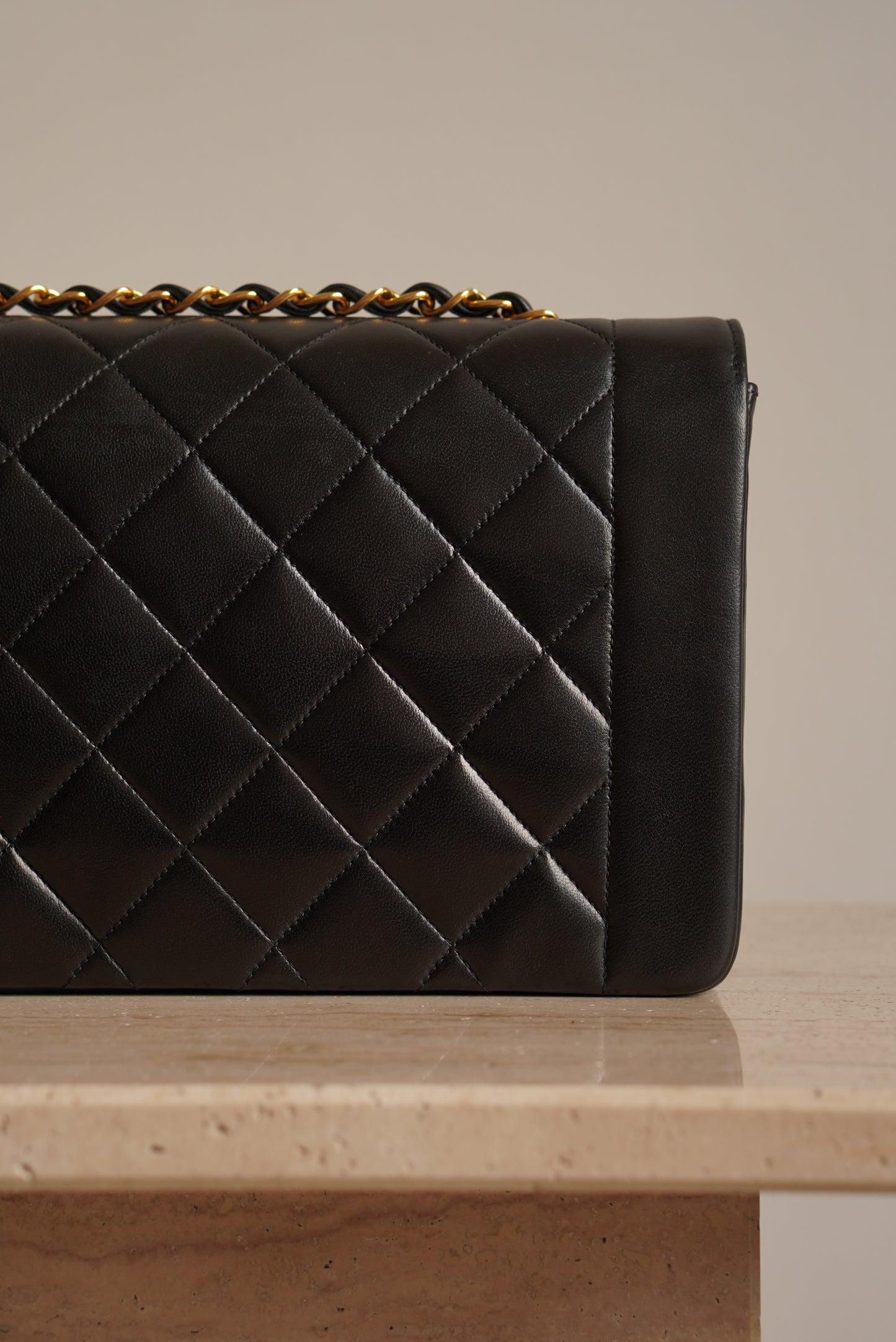 CHANEL DIANA MEDIUM FLAP BAG