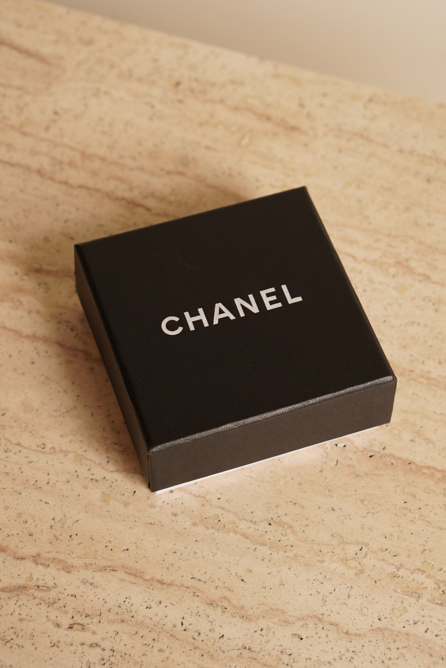 CHANEL EARRINGS A23 A