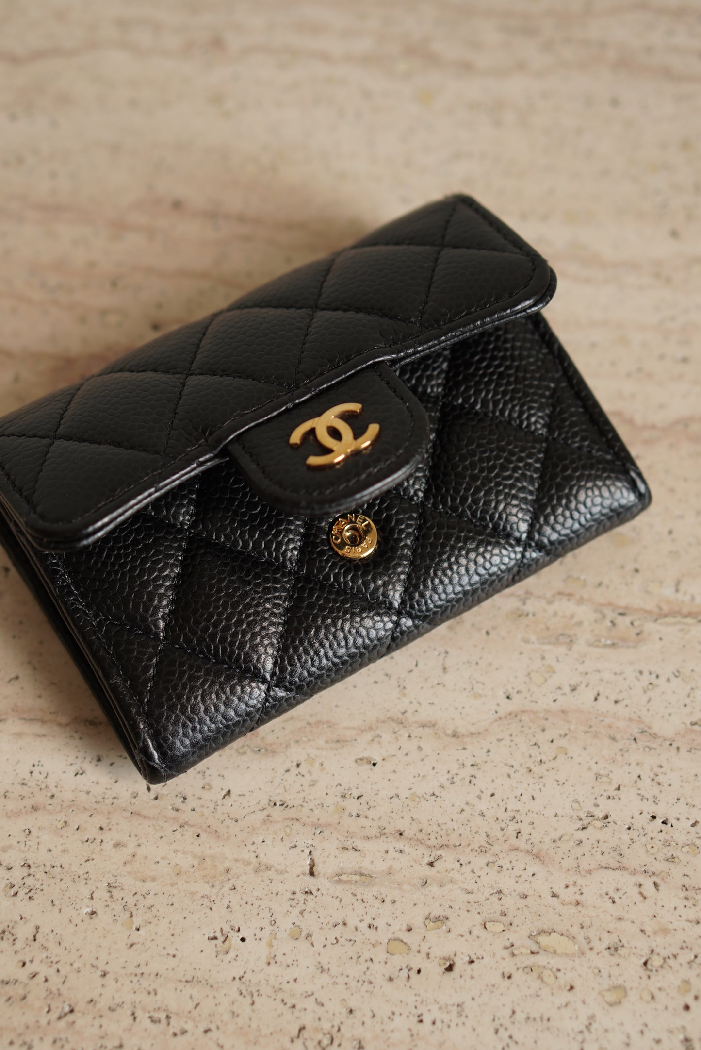 CHANEL FLAP CARD HOLDER | BLACK