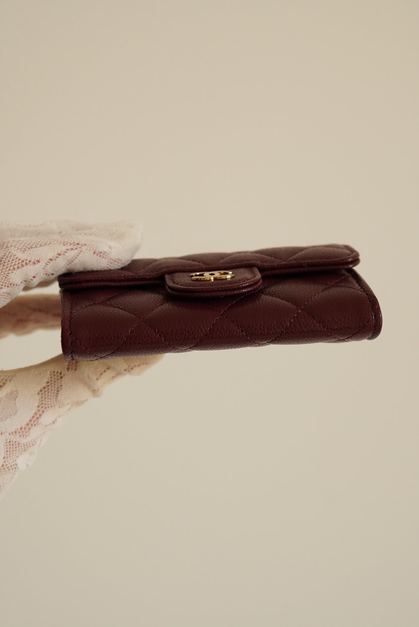CHANEL FLAP CARD HOLDER | BURGUNDY