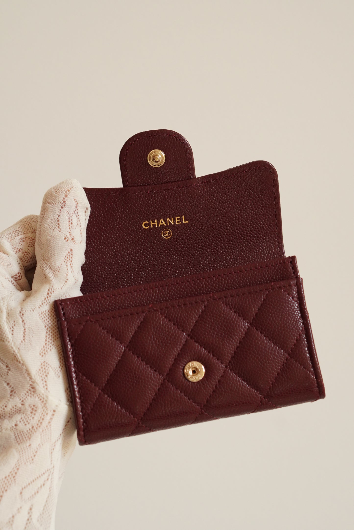 CHANEL FLAP CARD HOLDER | BURGUNDY