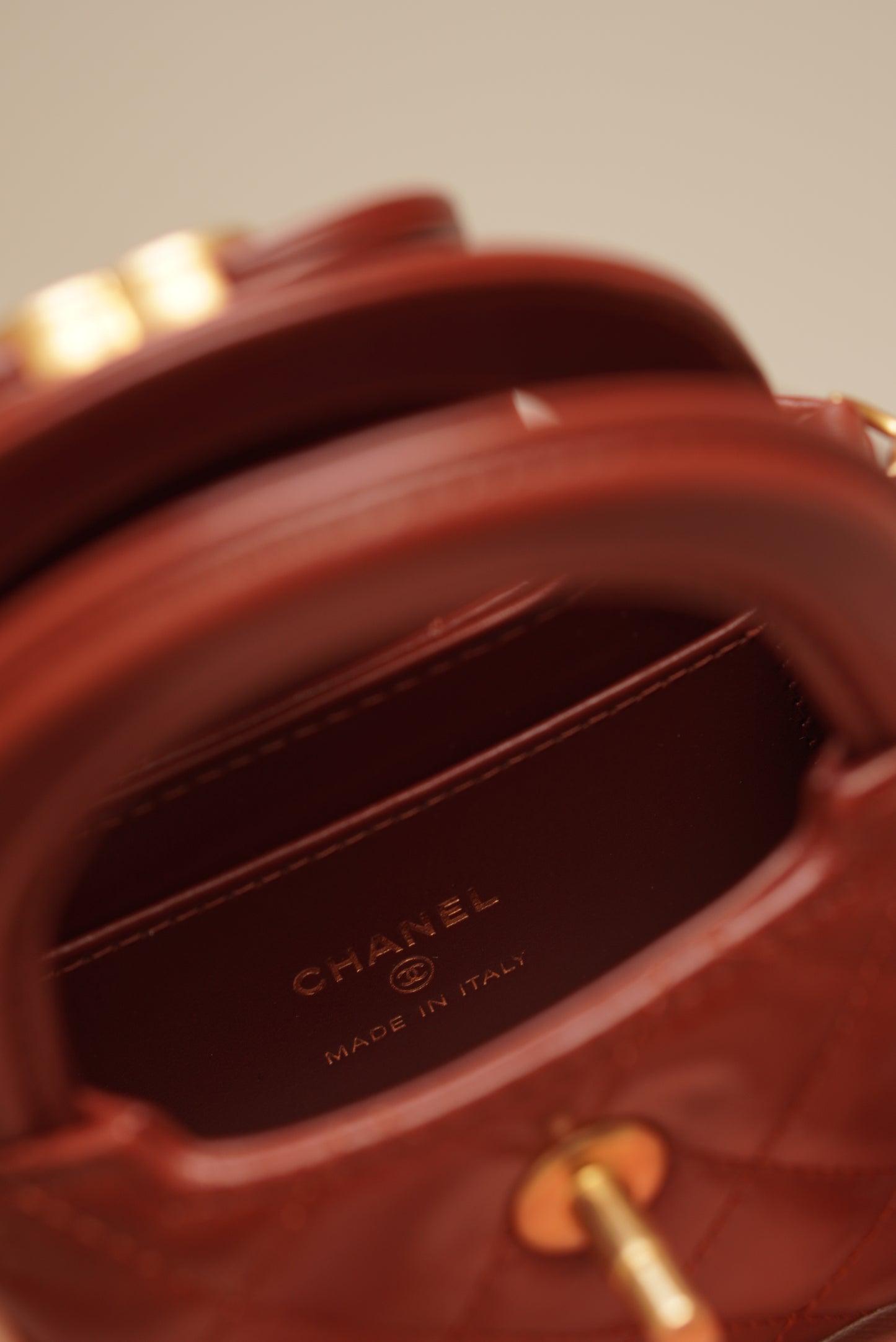 CHANEL 24A KELLY MICRO | BROWN