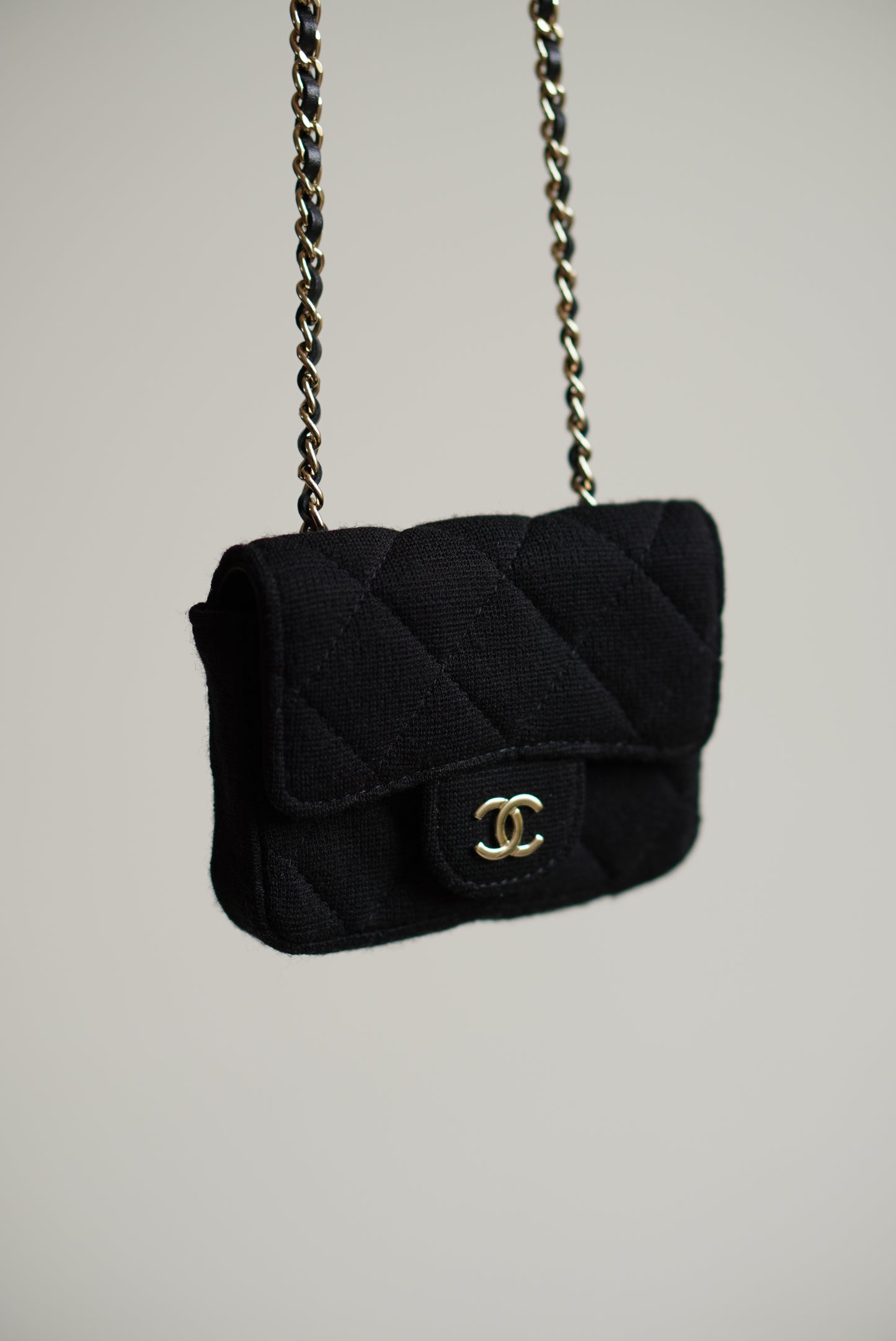 CHANEL MINI BELT BAG