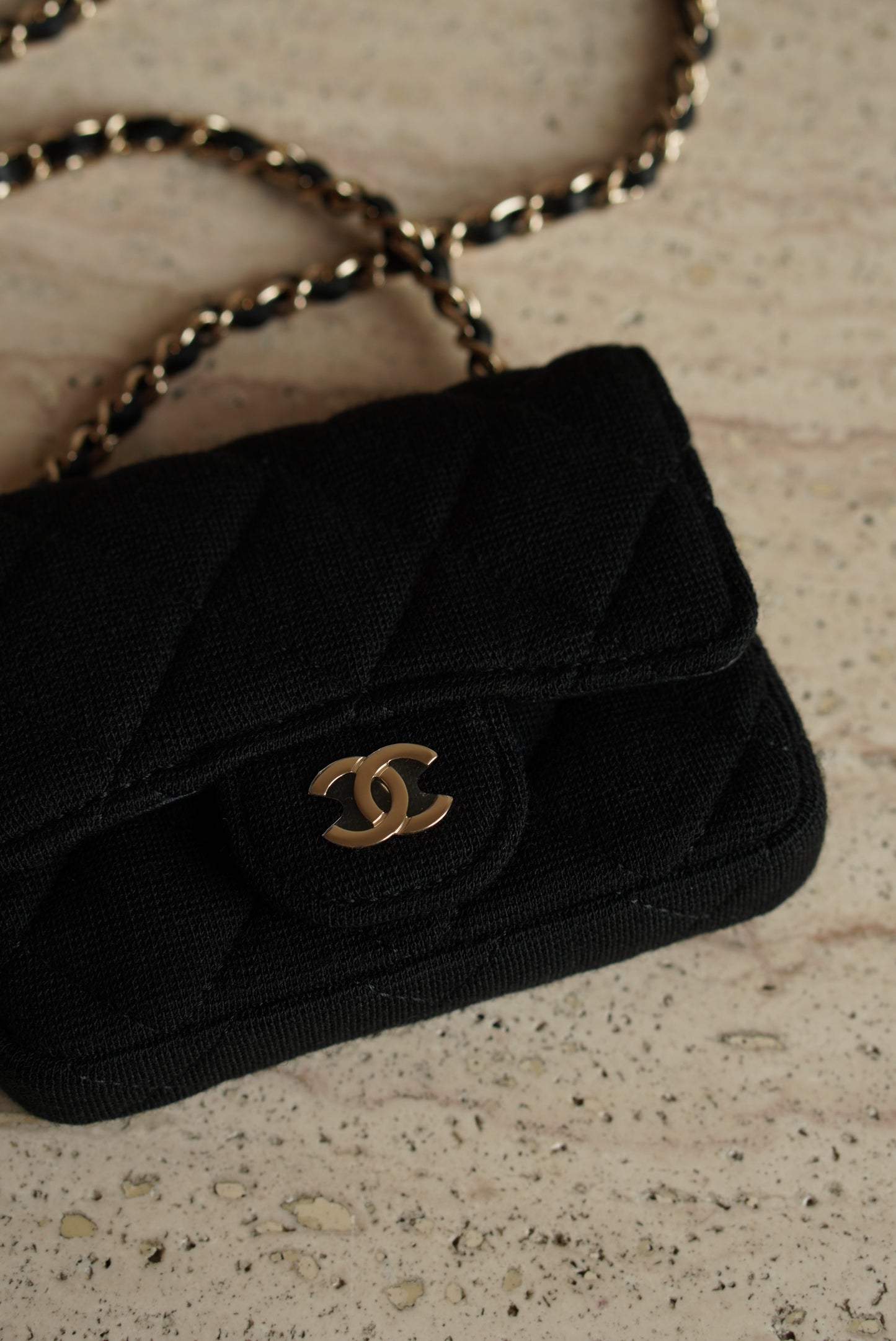 CHANEL MINI BELT BAG
