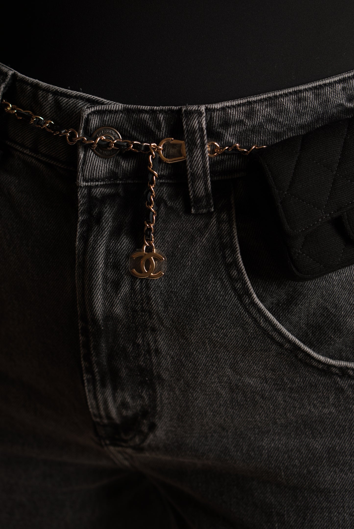 CHANEL MINI BELT BAG