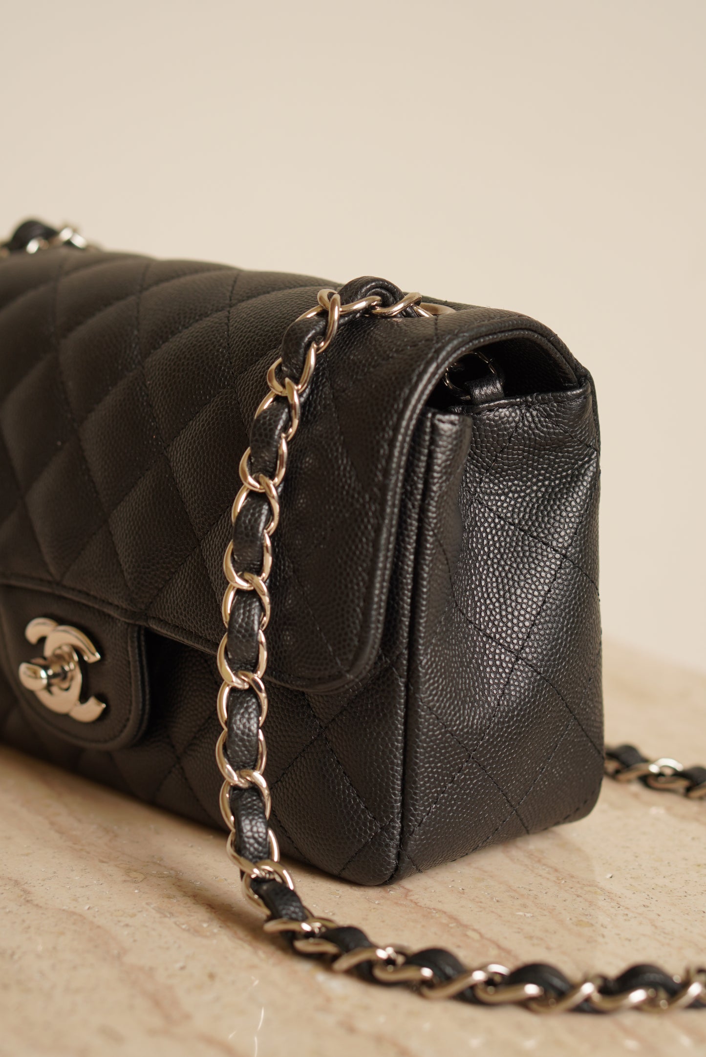 CHANEL 17C MINI RECTANGULAR | BLACK