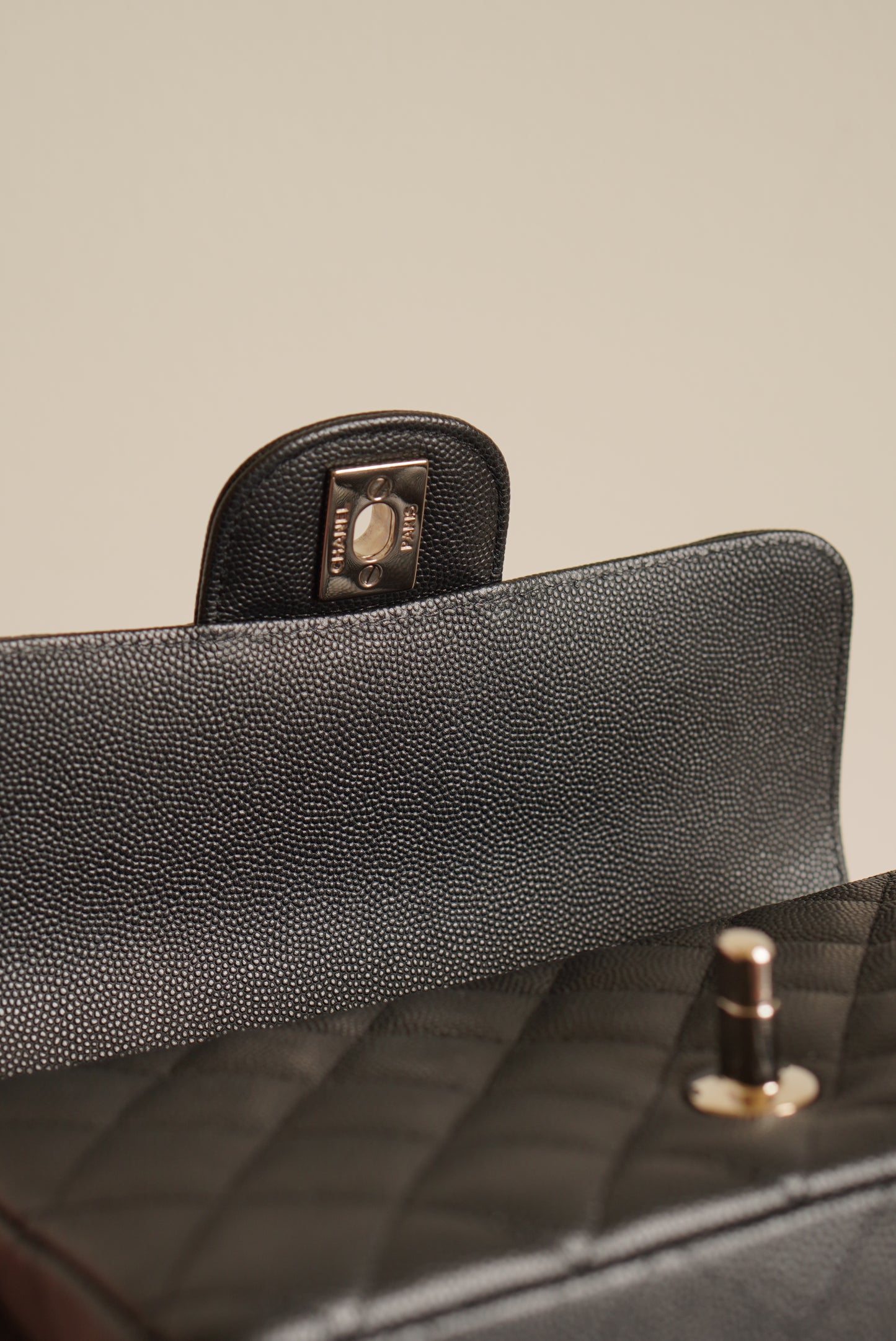 CHANEL 17C MINI RECTANGULAR | BLACK