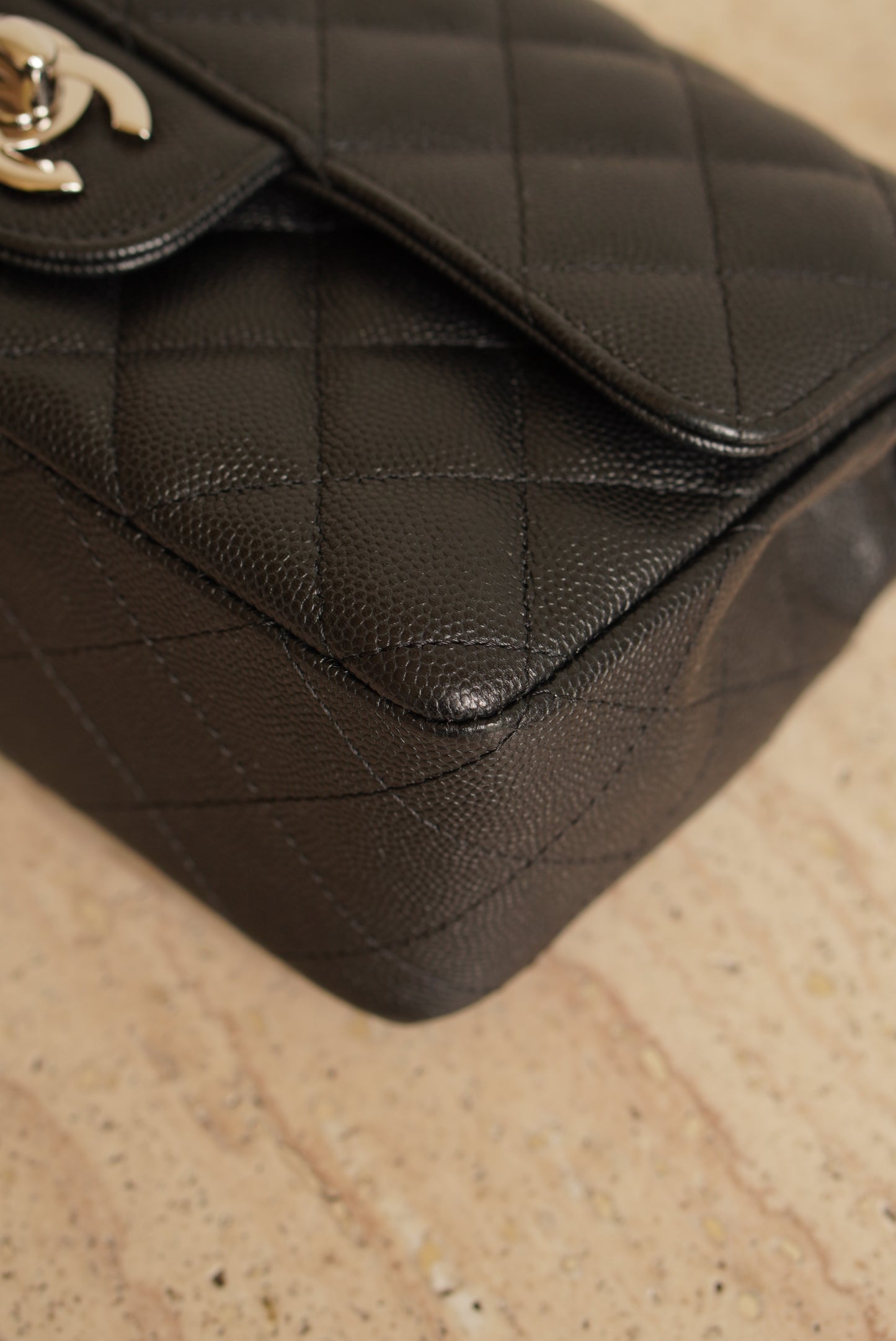 CHANEL 17C MINI RECTANGULAR | BLACK