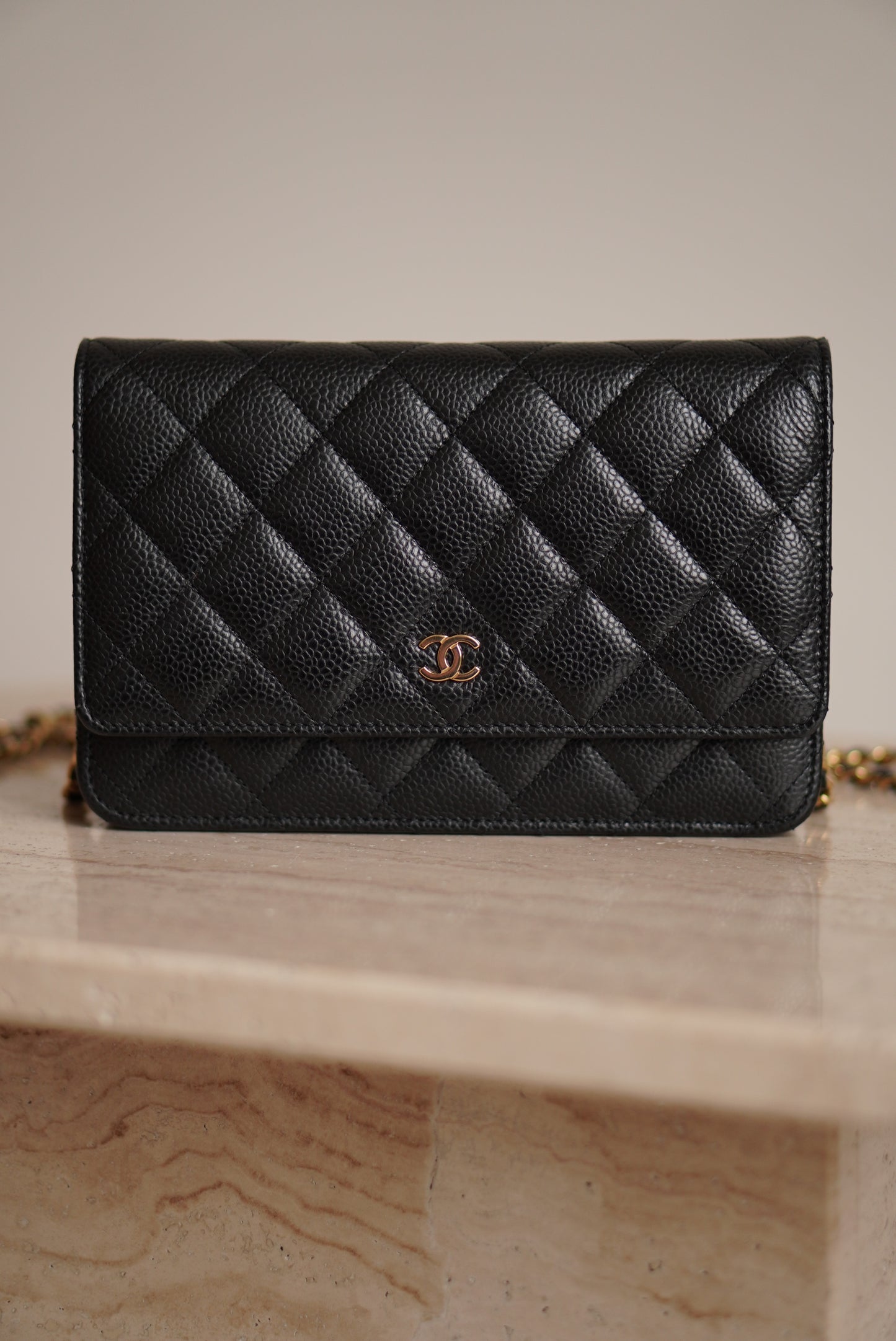 CHANEL WALLET ON CHAIN | BLACK