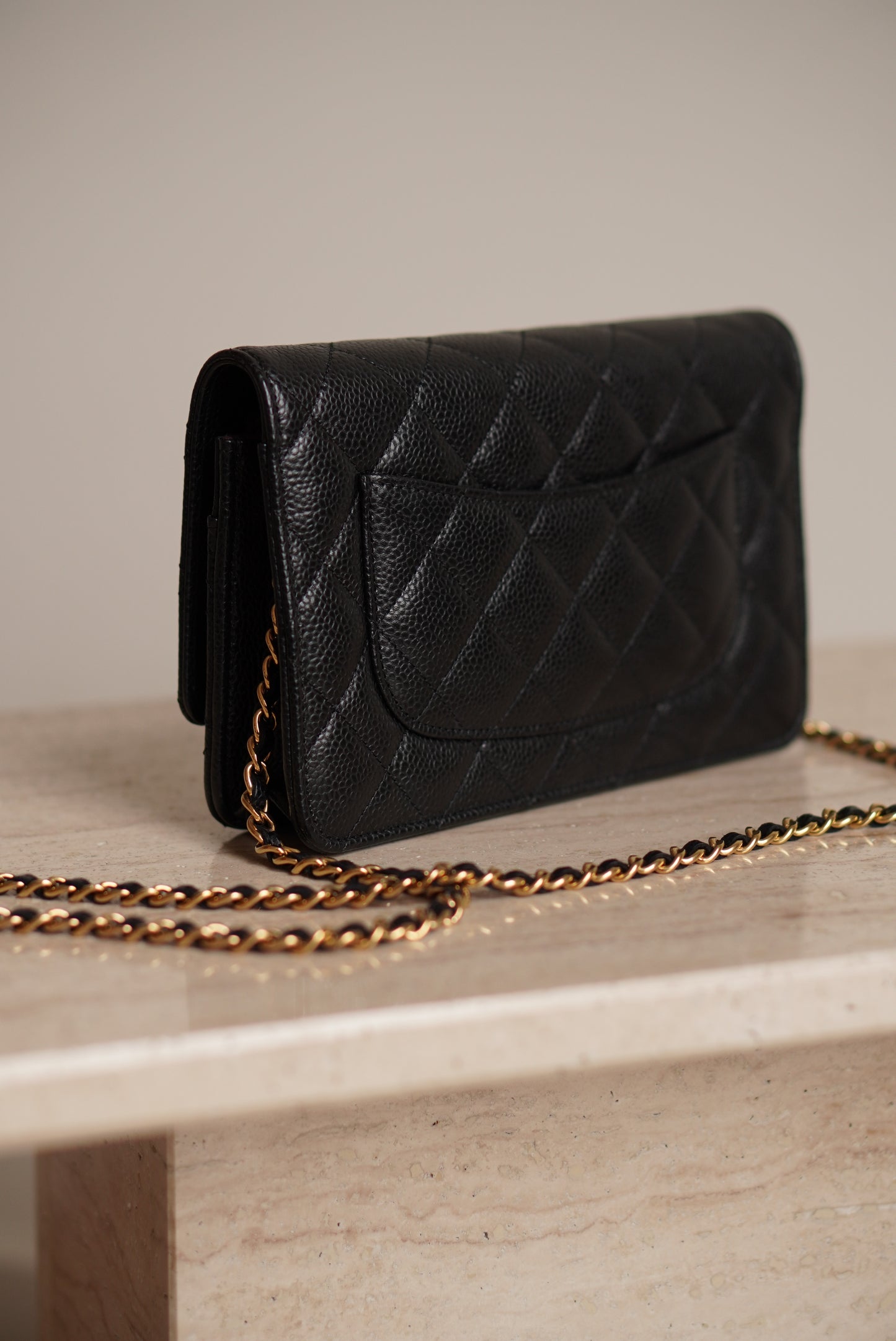 CHANEL WALLET ON CHAIN | BLACK