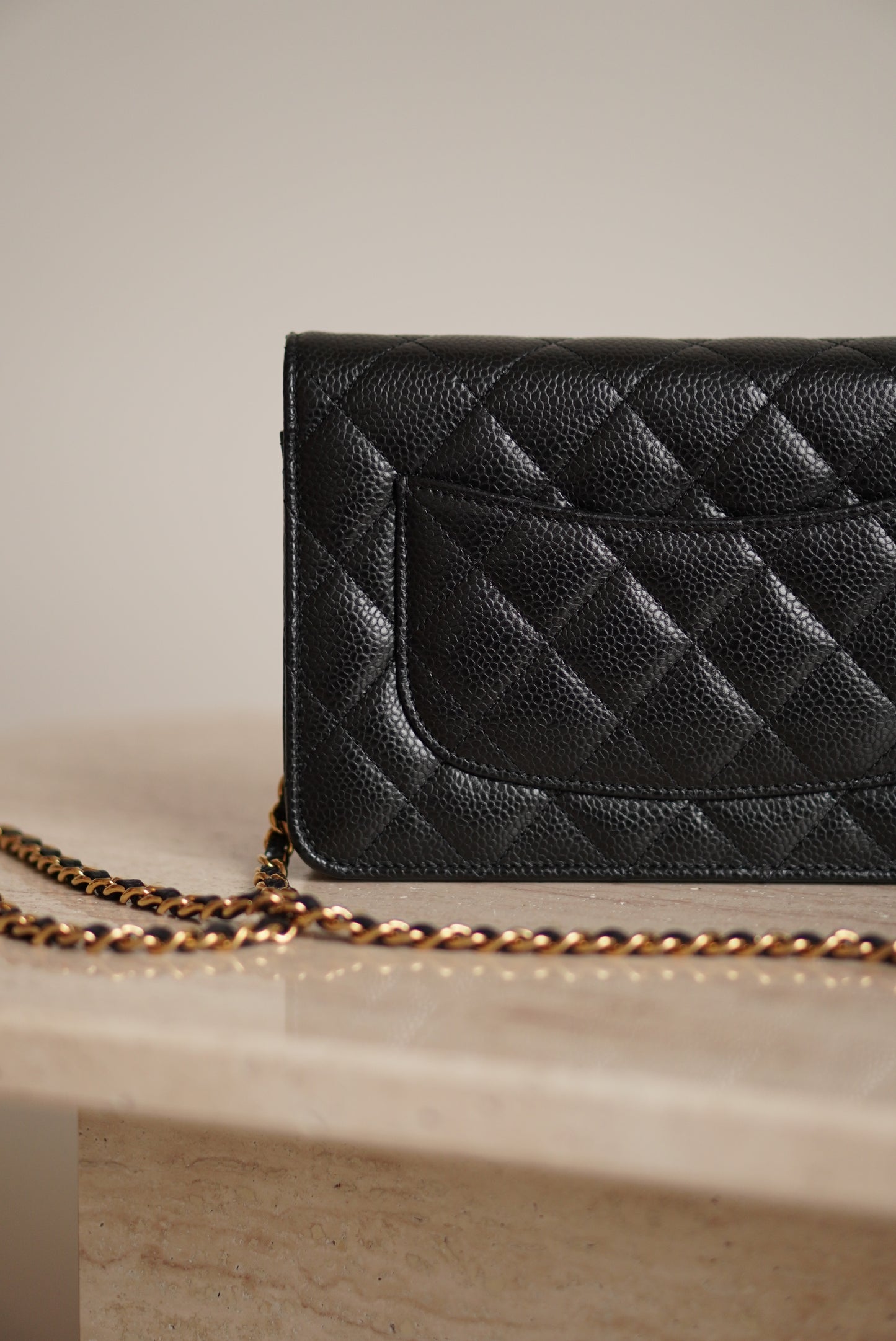 CHANEL WALLET ON CHAIN | BLACK