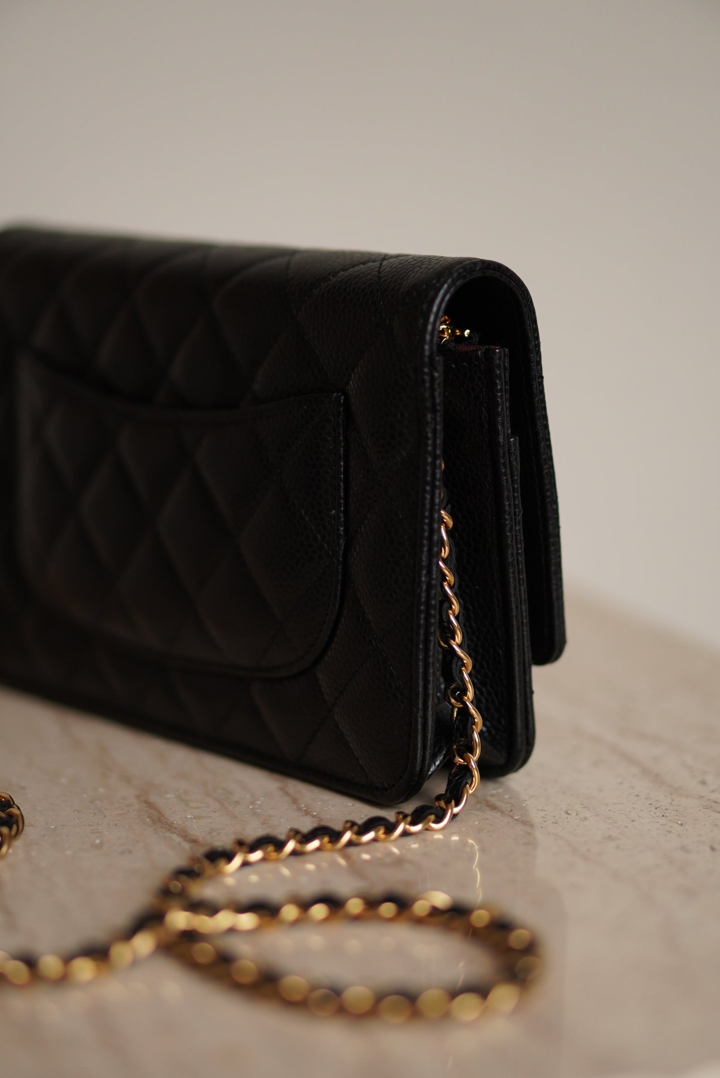 CHANEL WALLET ON CHAIN | BLACK