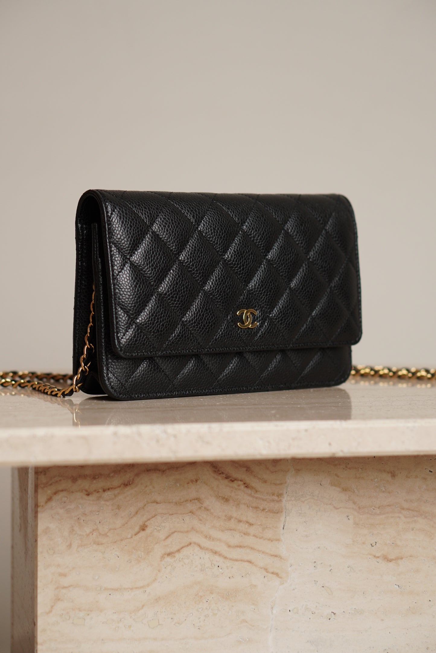 CHANEL WALLET ON CHAIN | BLACK