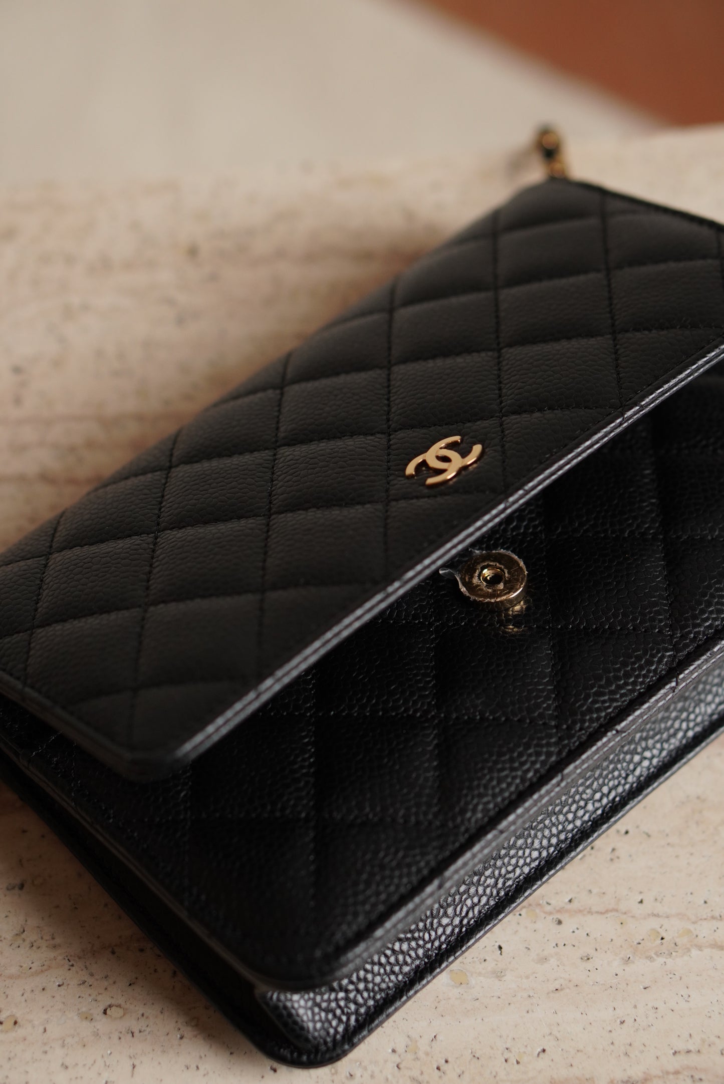 CHANEL WALLET ON CHAIN | BLACK