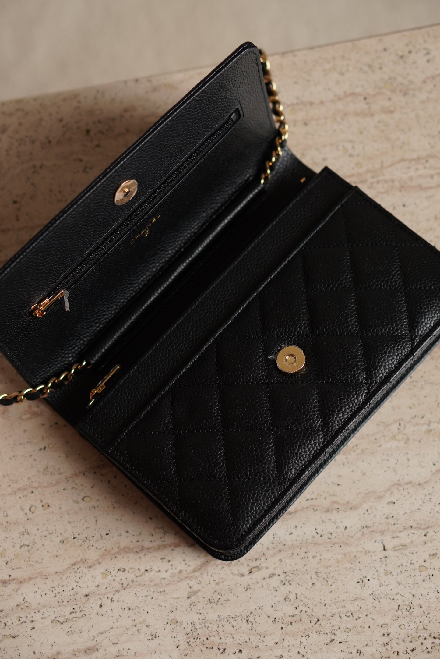 CHANEL WALLET ON CHAIN | BLACK