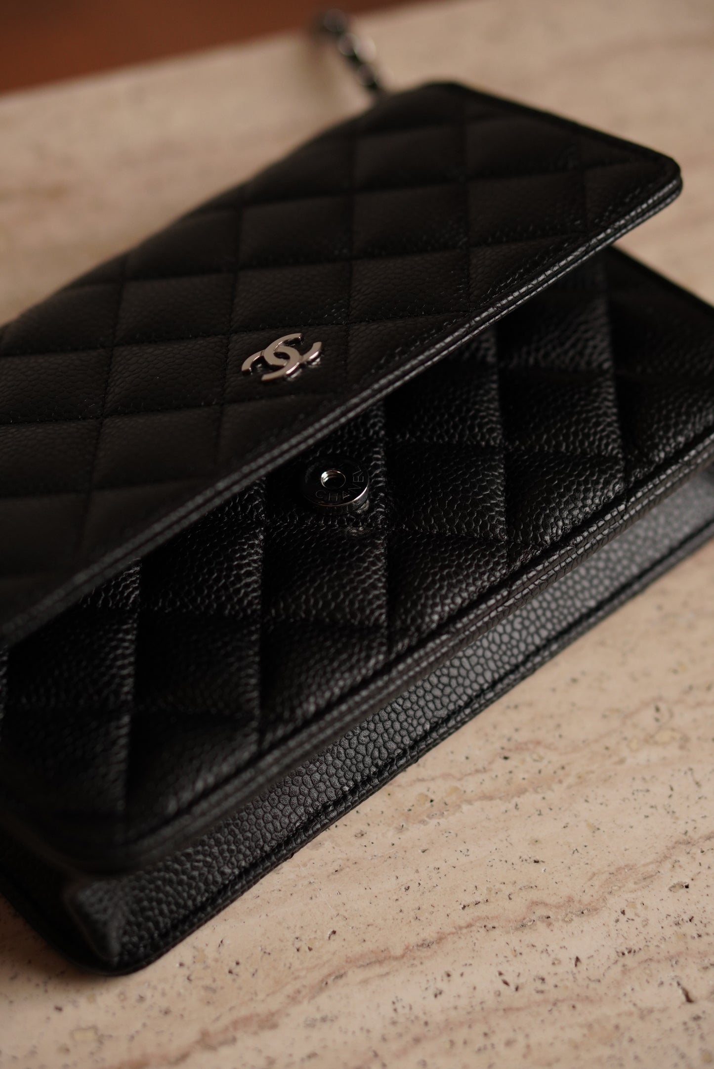 CHANEL WALLET ON CHAIN