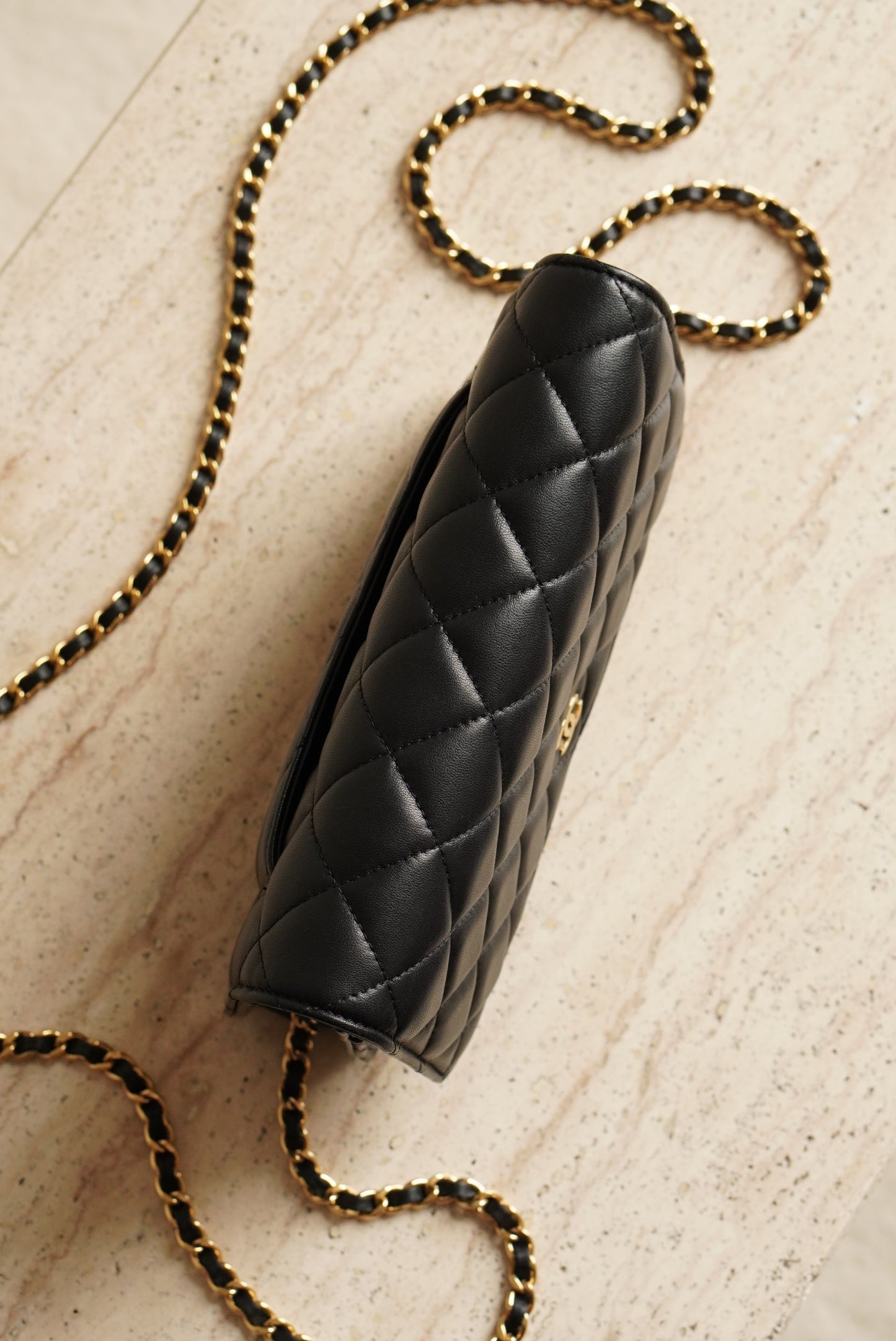 CHANEL WALLET ON CHAIN | BLACK