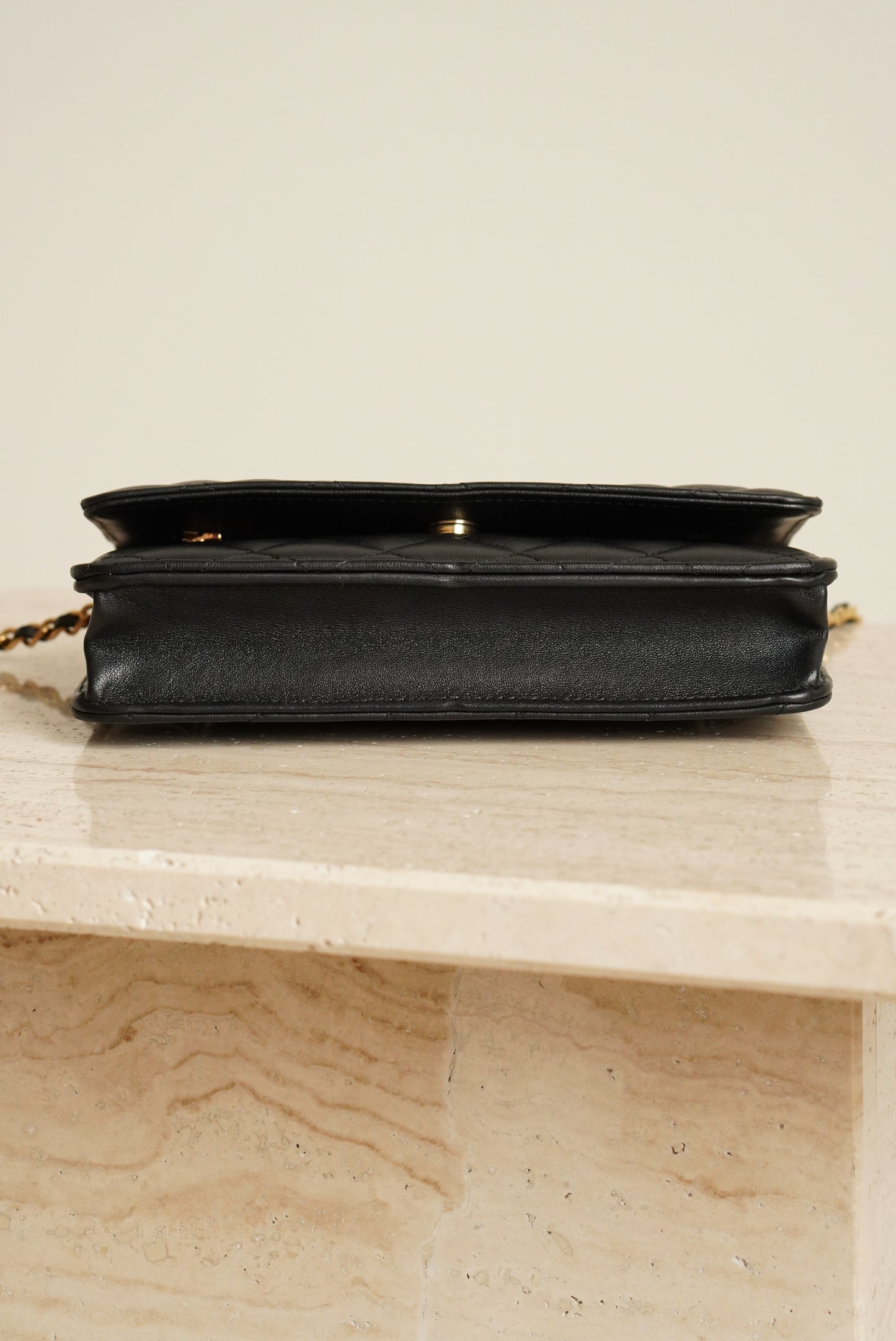 CHANEL WALLET ON CHAIN | BLACK