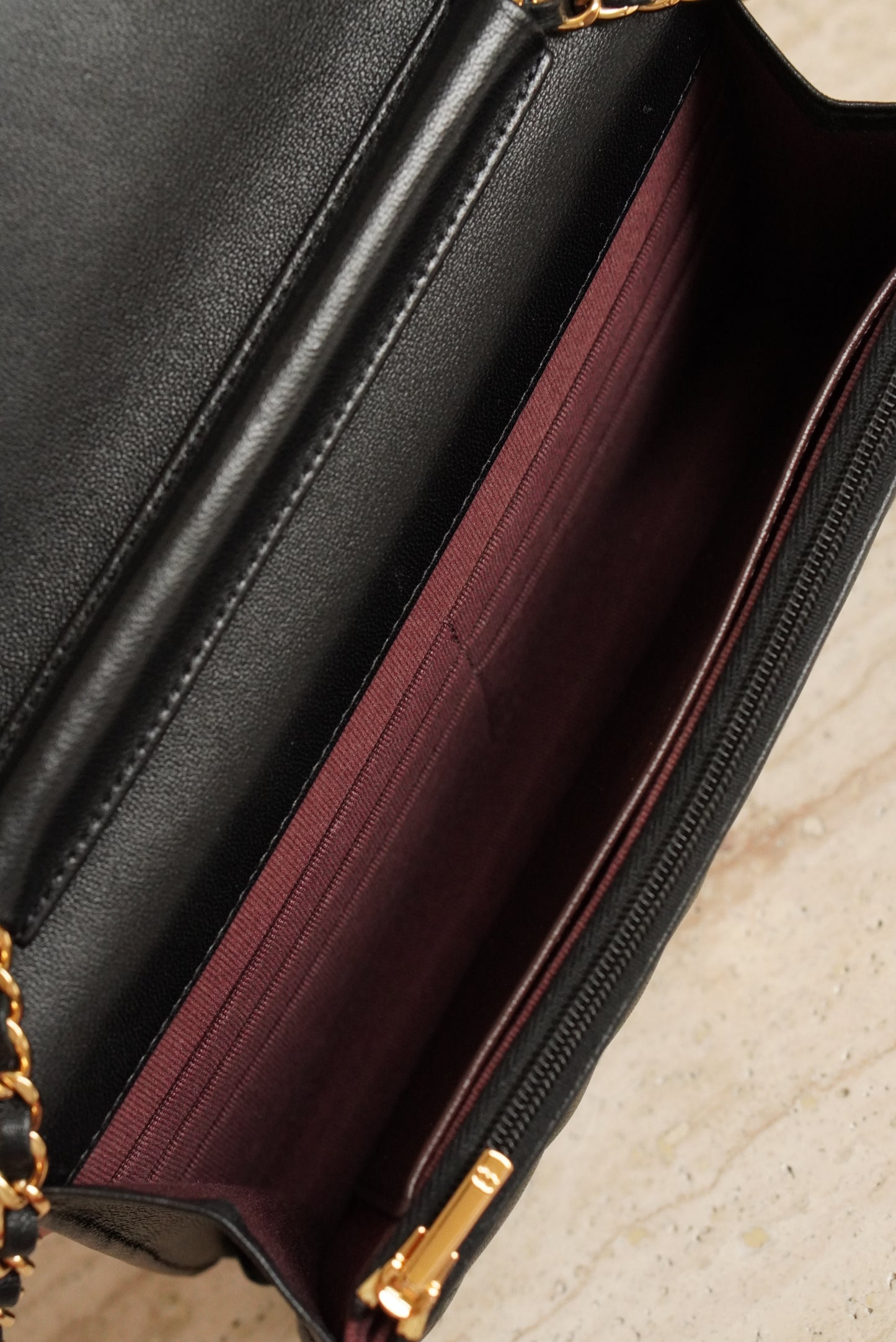 CHANEL WALLET ON CHAIN | BLACK