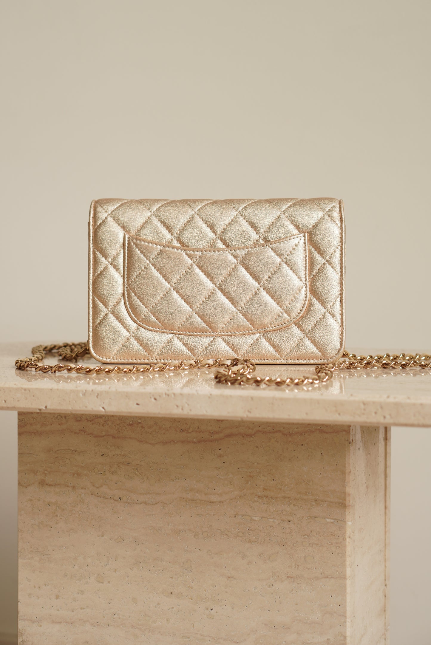 CHANEL WALLET ON CHAIN | METALLIC GOLD
