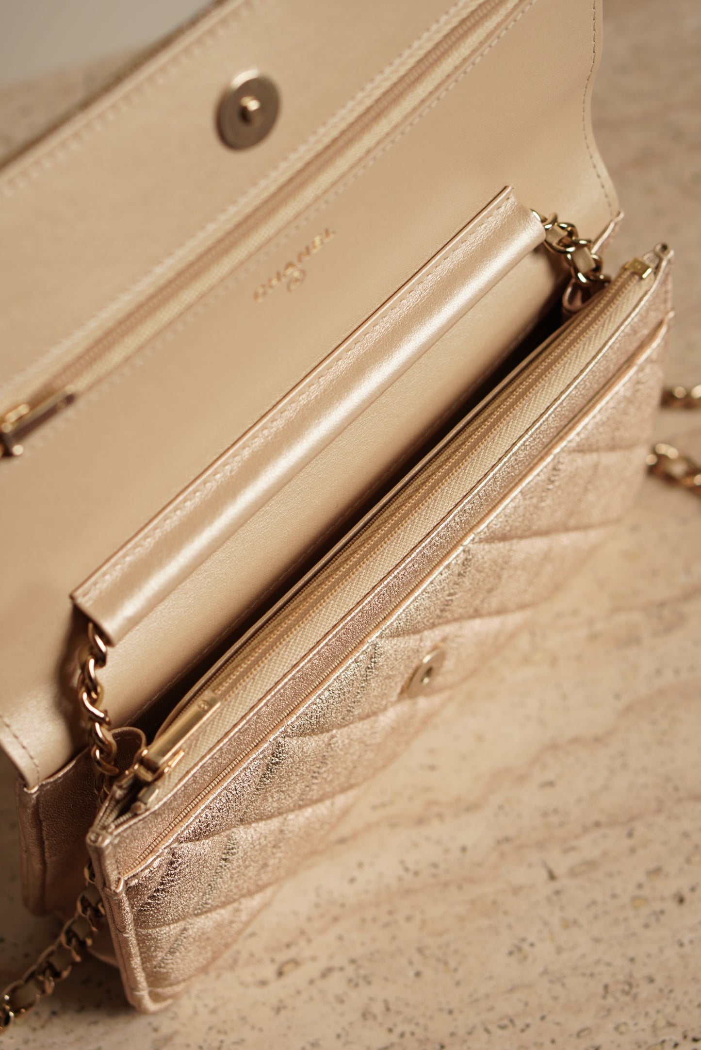 CHANEL WALLET ON CHAIN | METALLIC GOLD