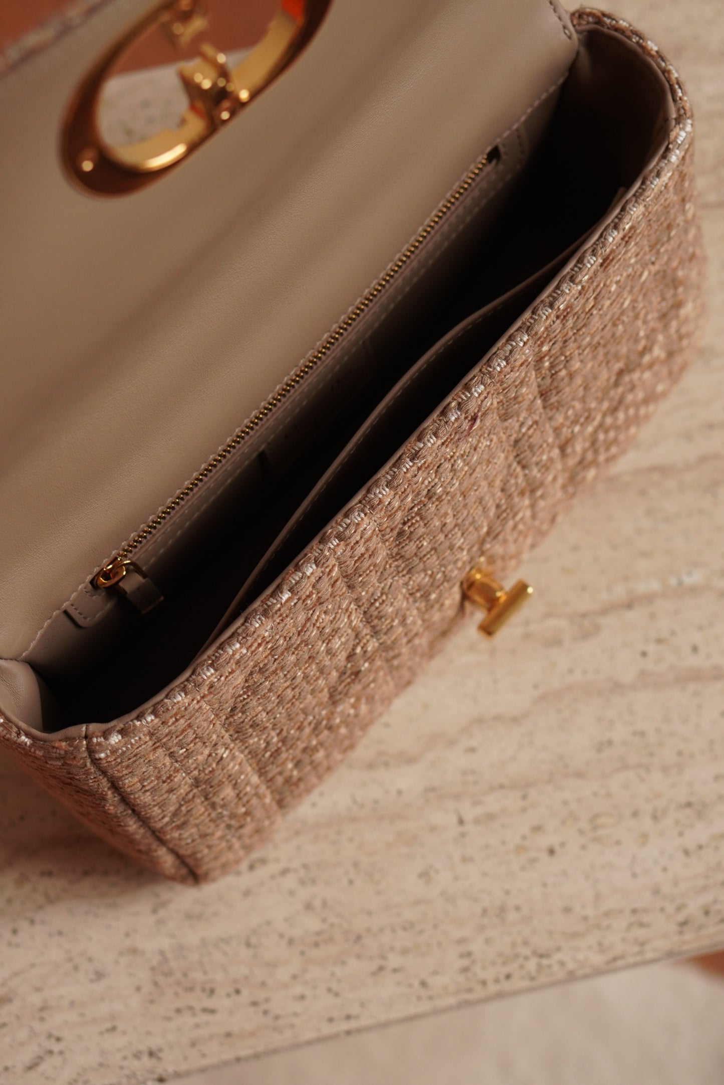 DIOR CARO MEDIUM TWEED | BEIGE