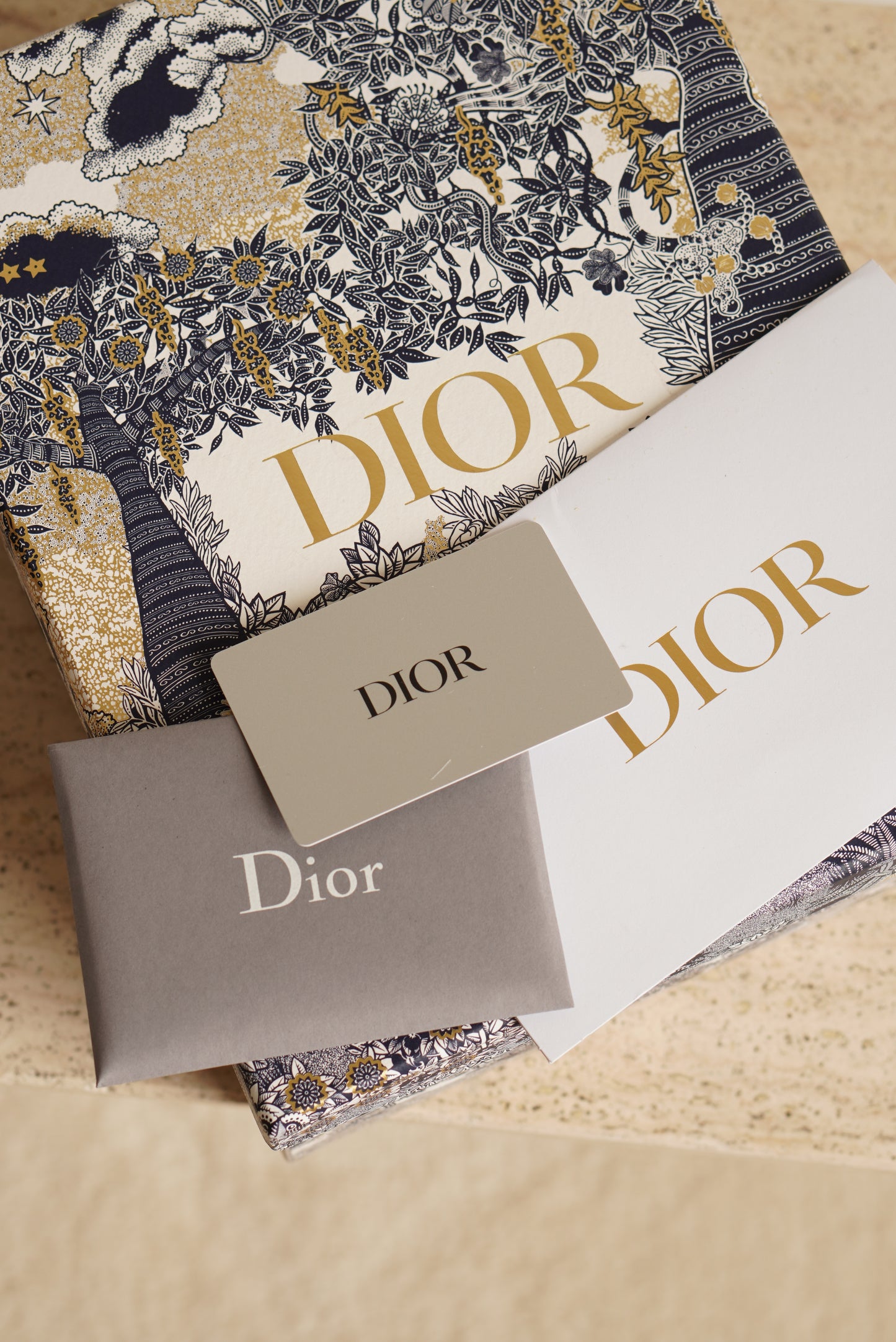DIOR CARO MEDIUM TWEED | BEIGE