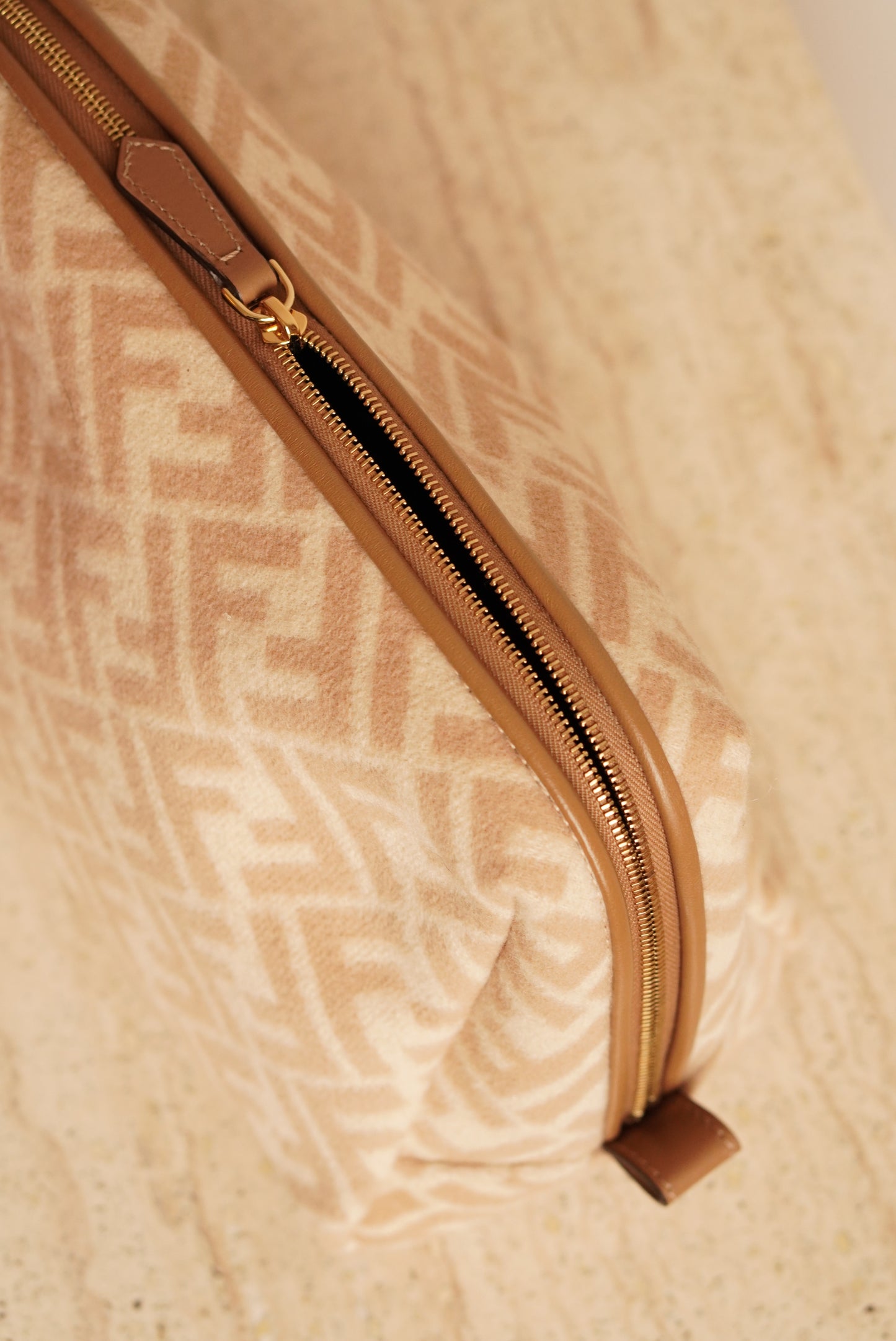 FENDI BEAUTY CASE