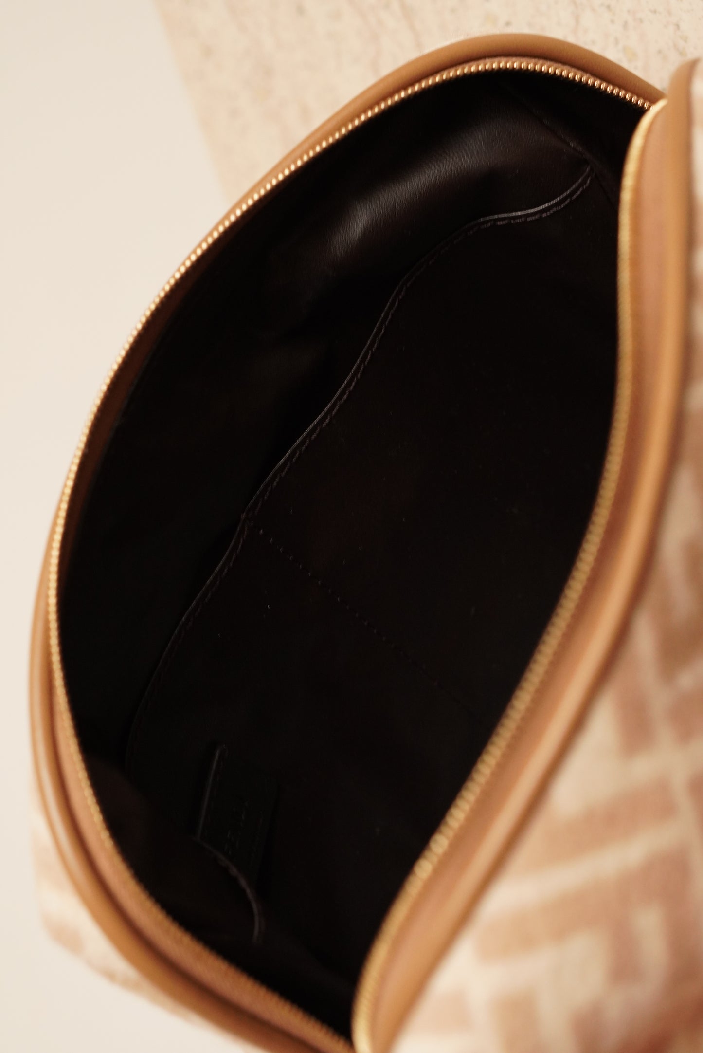 FENDI BEAUTY CASE