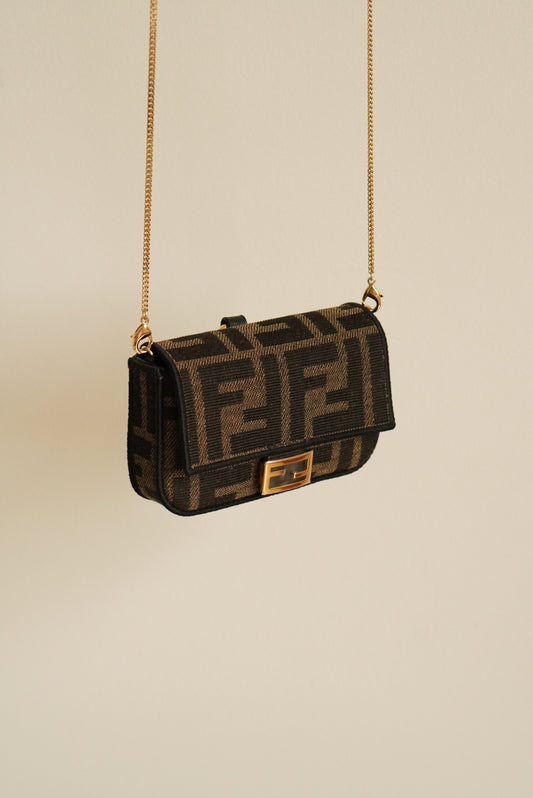 FENDI NANO BAGUETTE CHARM