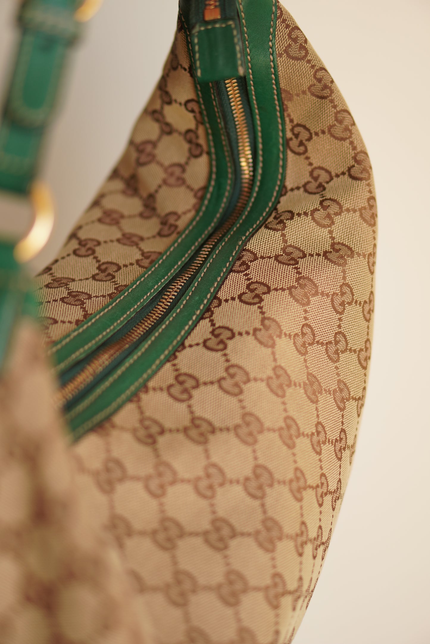 GUCCI BIBA HOBO