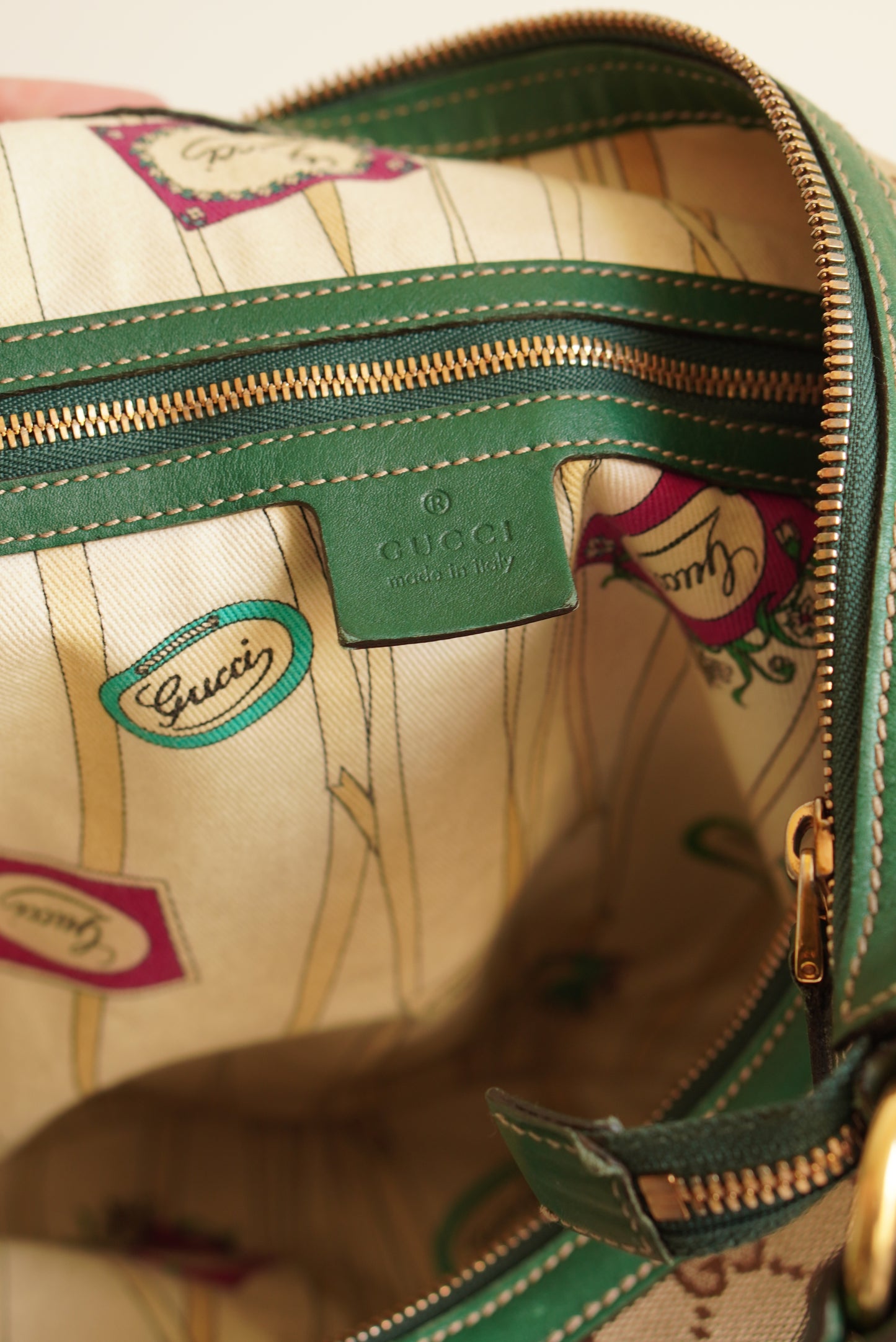 GUCCI BIBA HOBO
