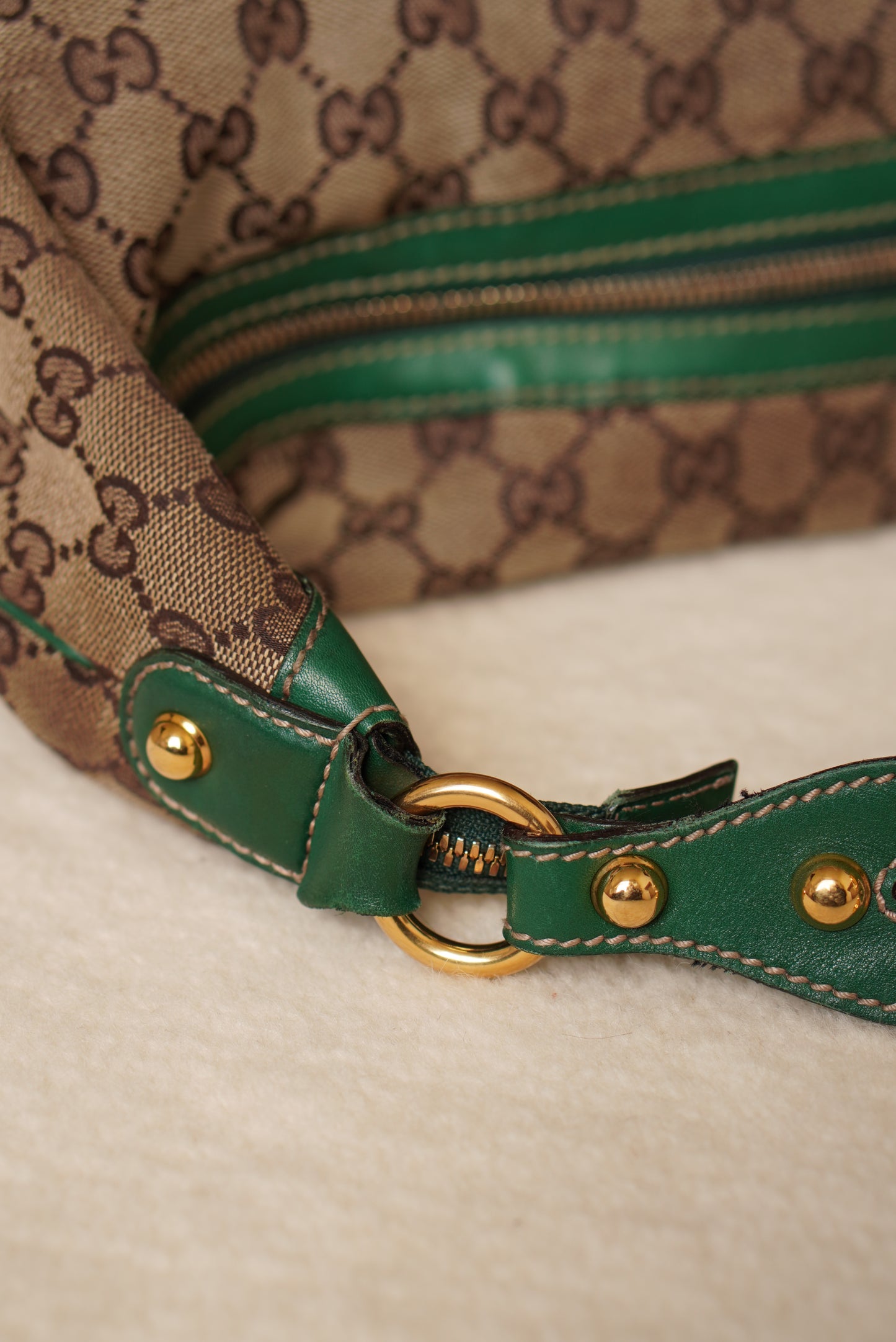 GUCCI BIBA HOBO