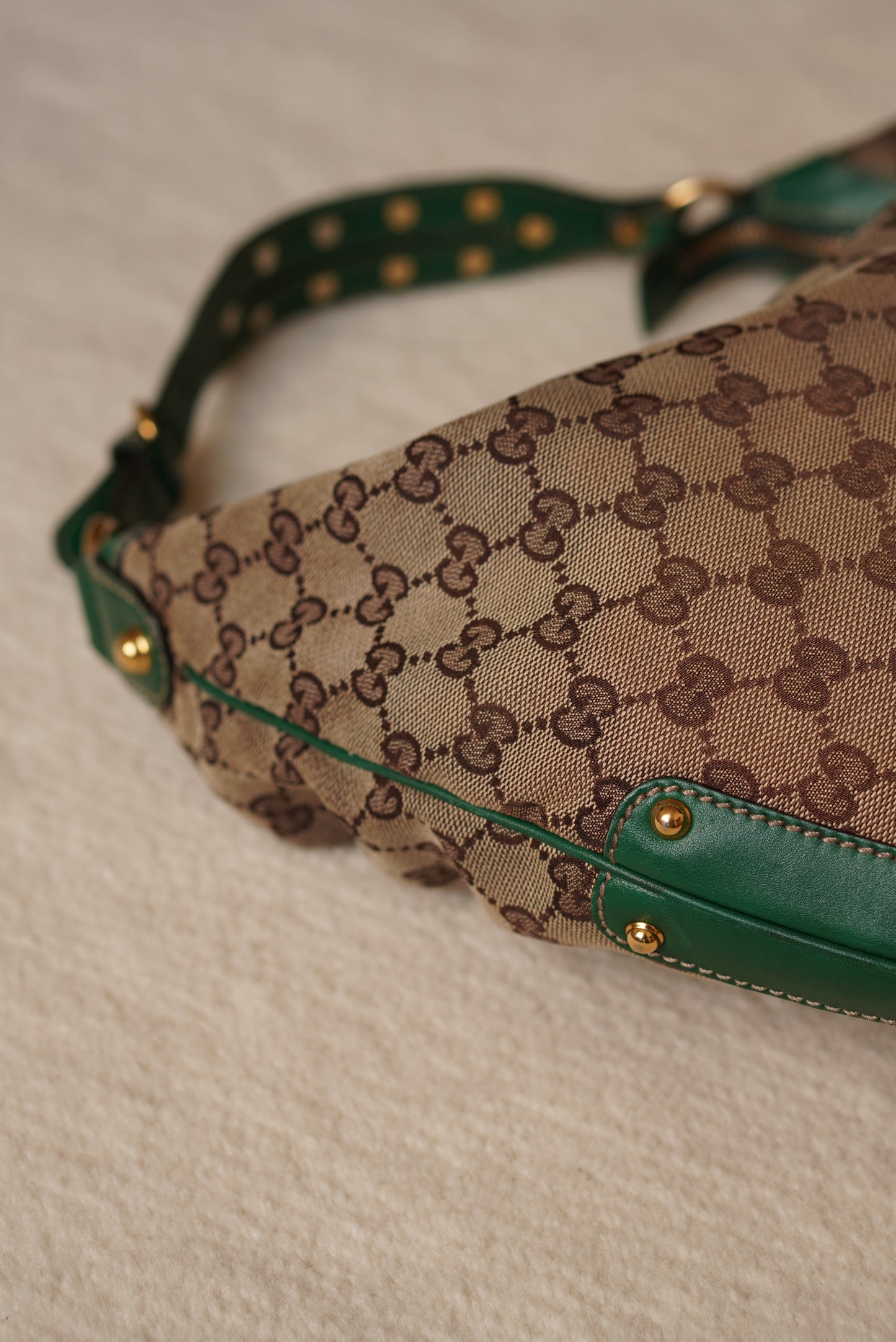 GUCCI BIBA HOBO