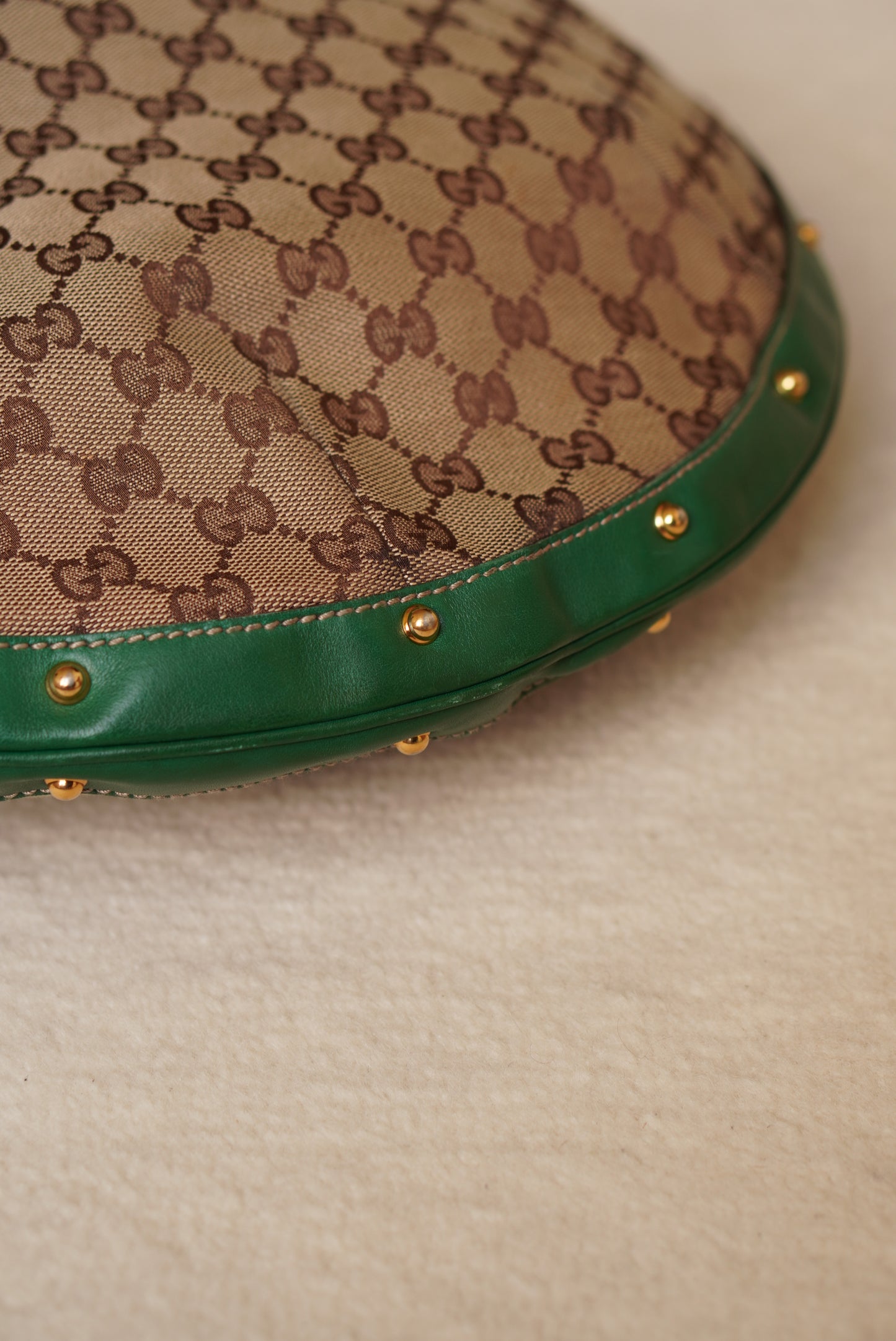 GUCCI BIBA HOBO