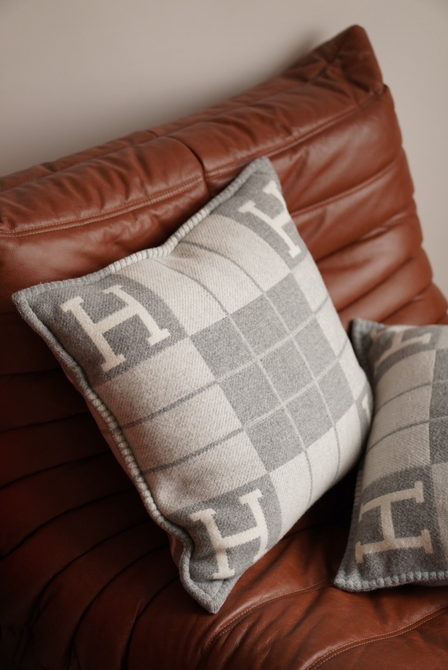 HERMÈS AVALON III SMALL PILLOWS