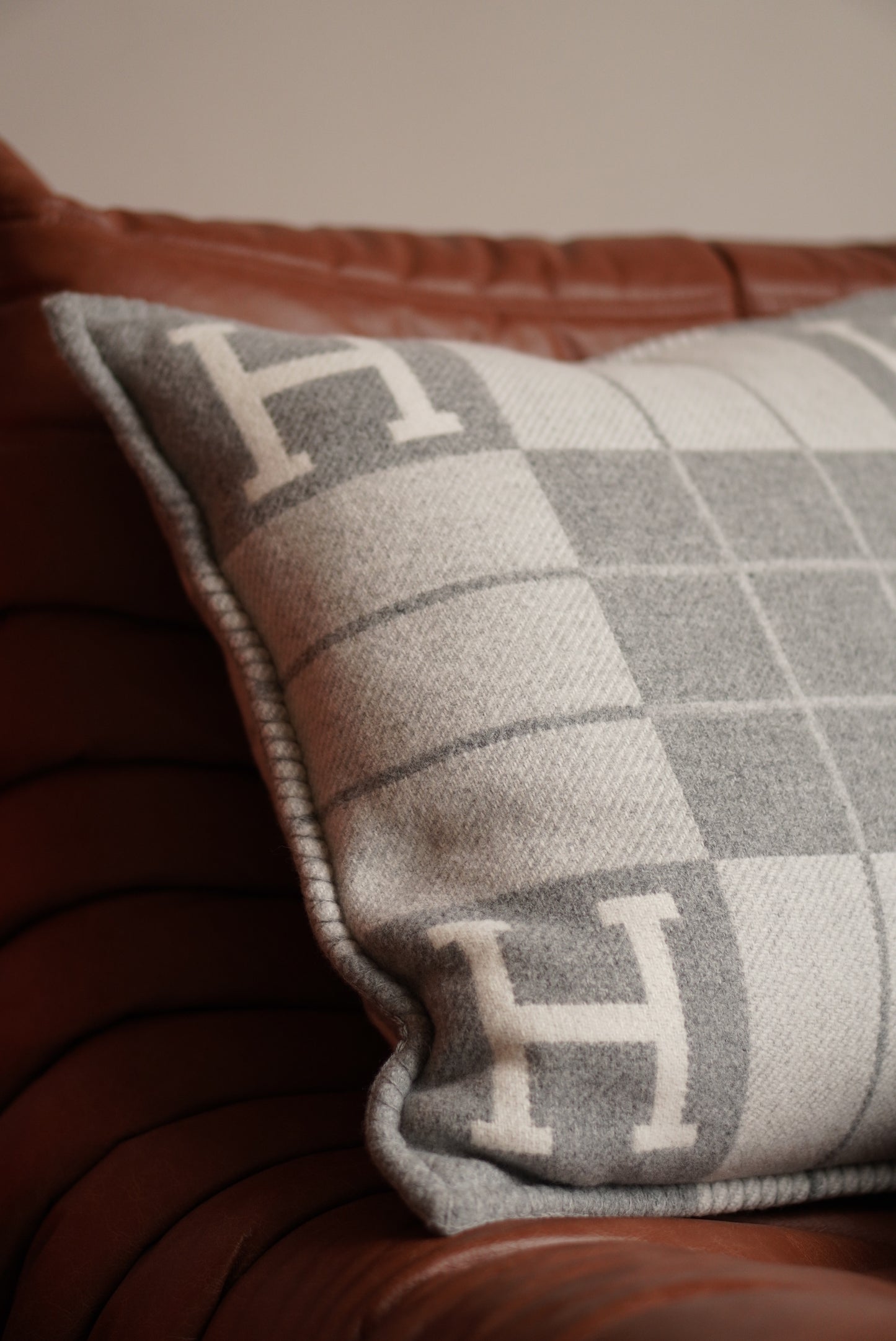 HERMÈS AVALON III SMALL PILLOWS