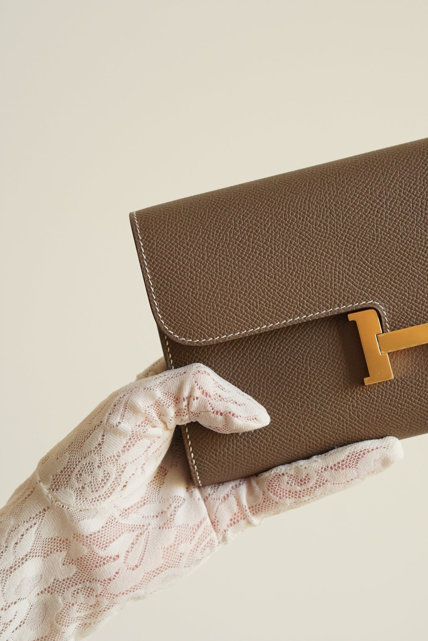 HERMÈS CONSTANCE TO GO | ETOUPE