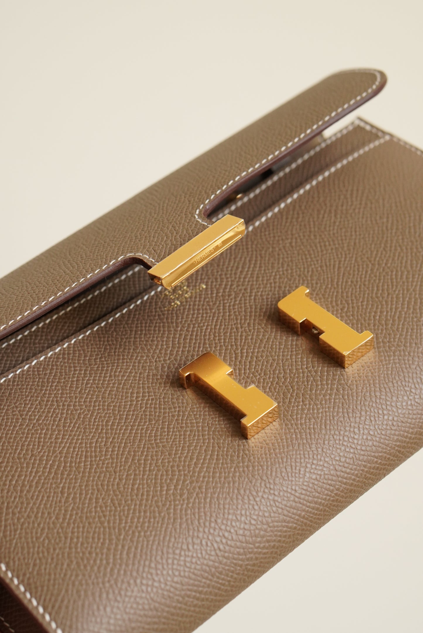 HERMÈS CONSTANCE TO GO | ETOUPE