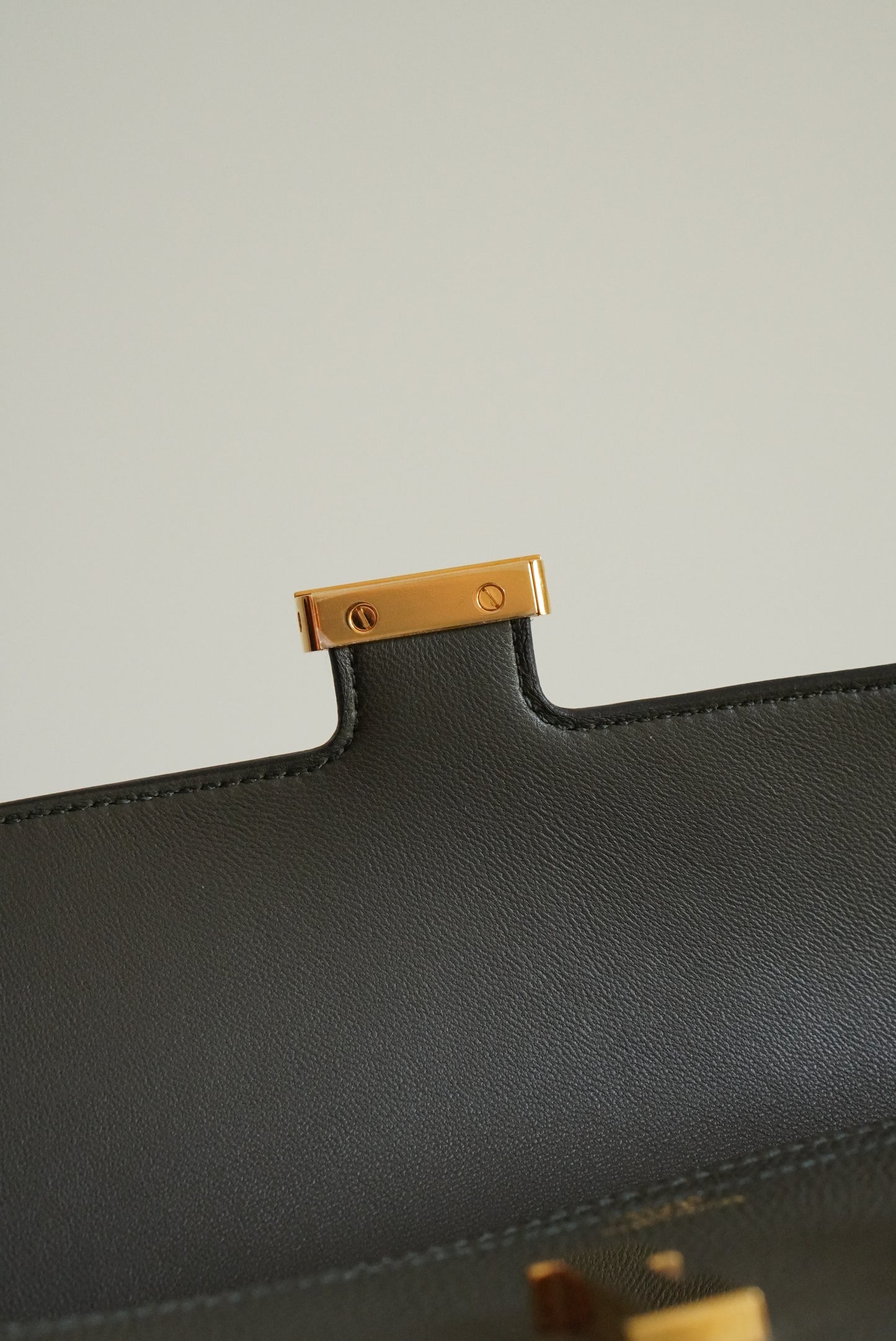 HERMÈS CONSTANCE TO GO | VERT DE GRIS