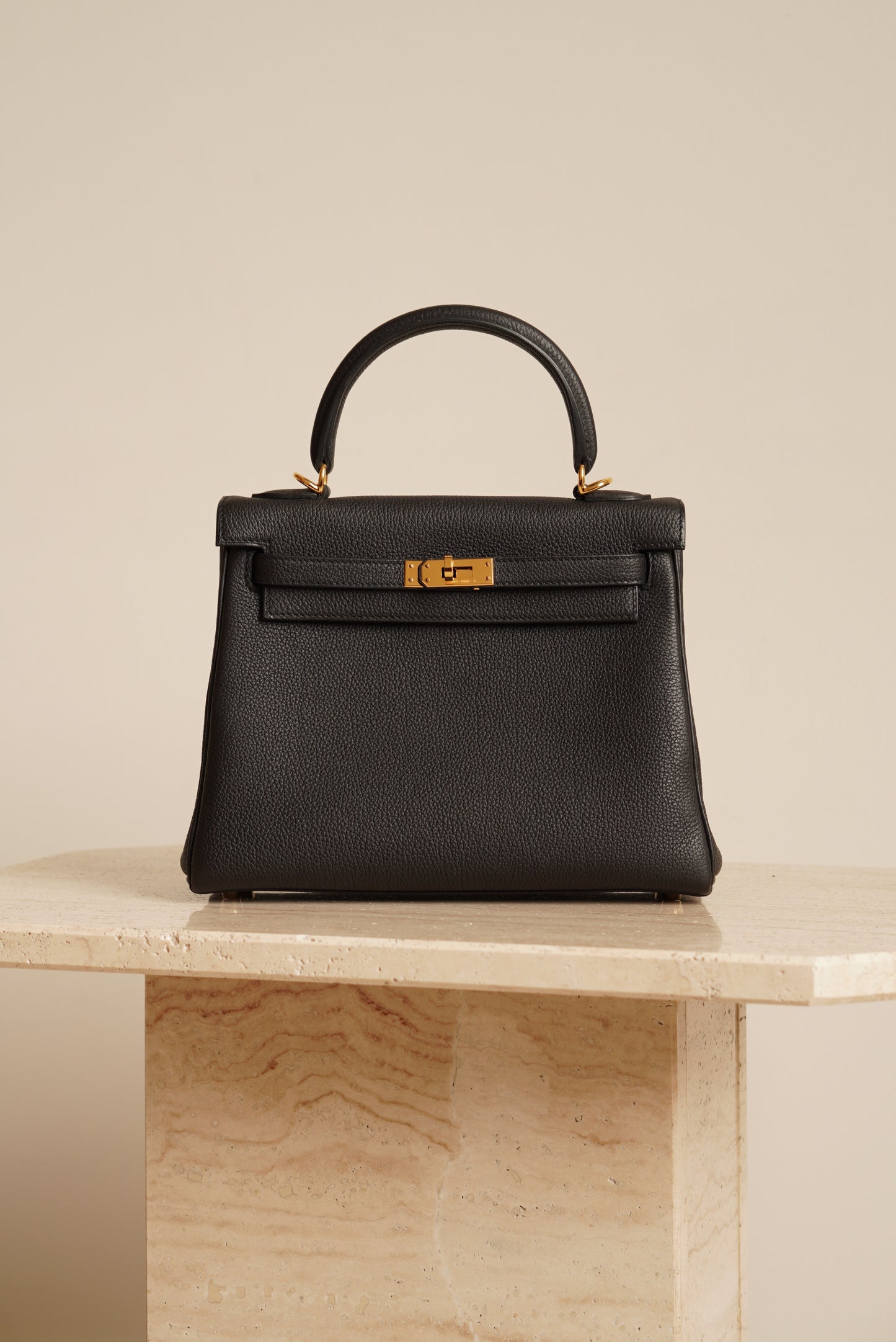HERMÈS KELLY 25 RETOURNE TOGO | NOIR