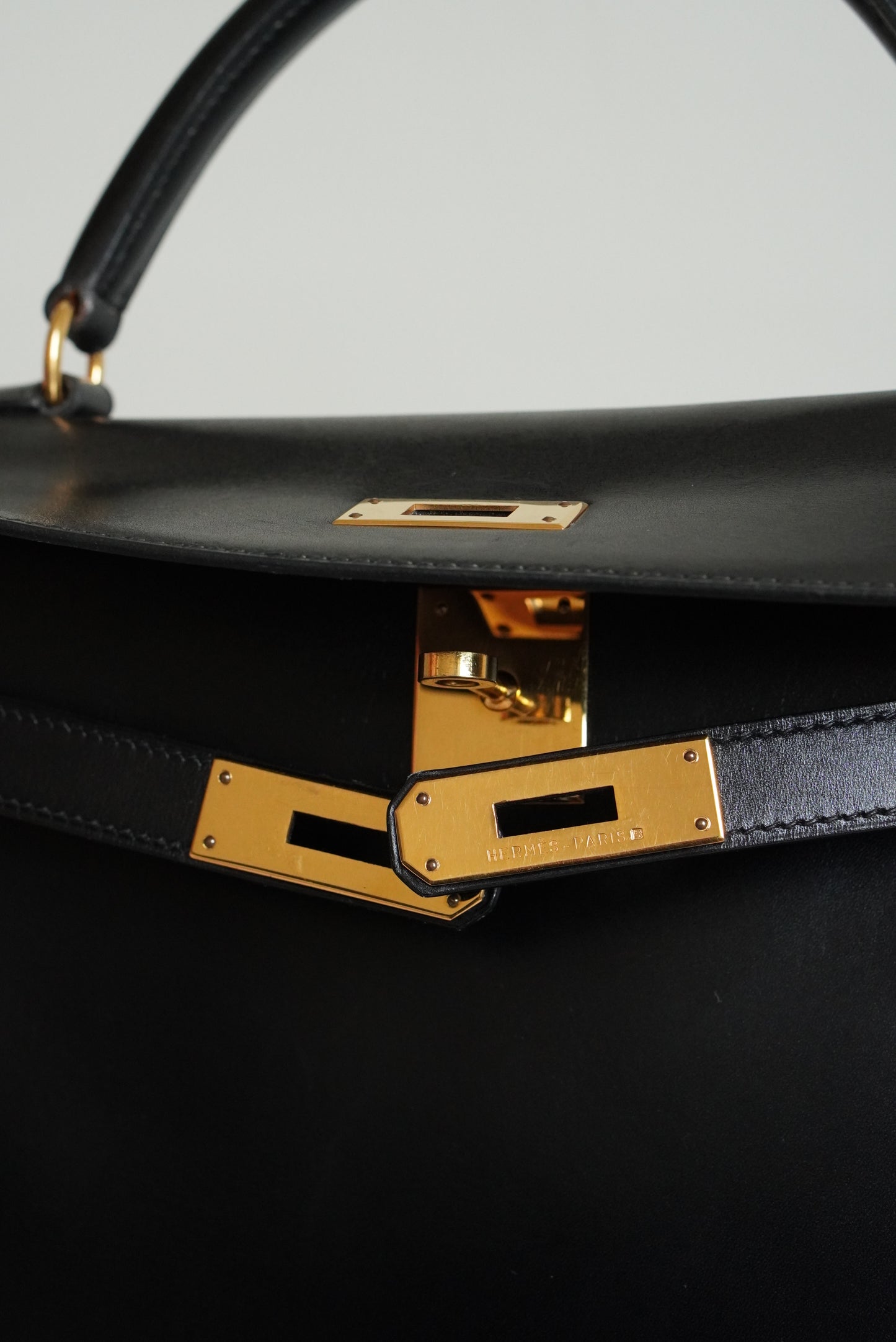 HERMÈS KELLY 32 RETOURNE BOX | BLACK