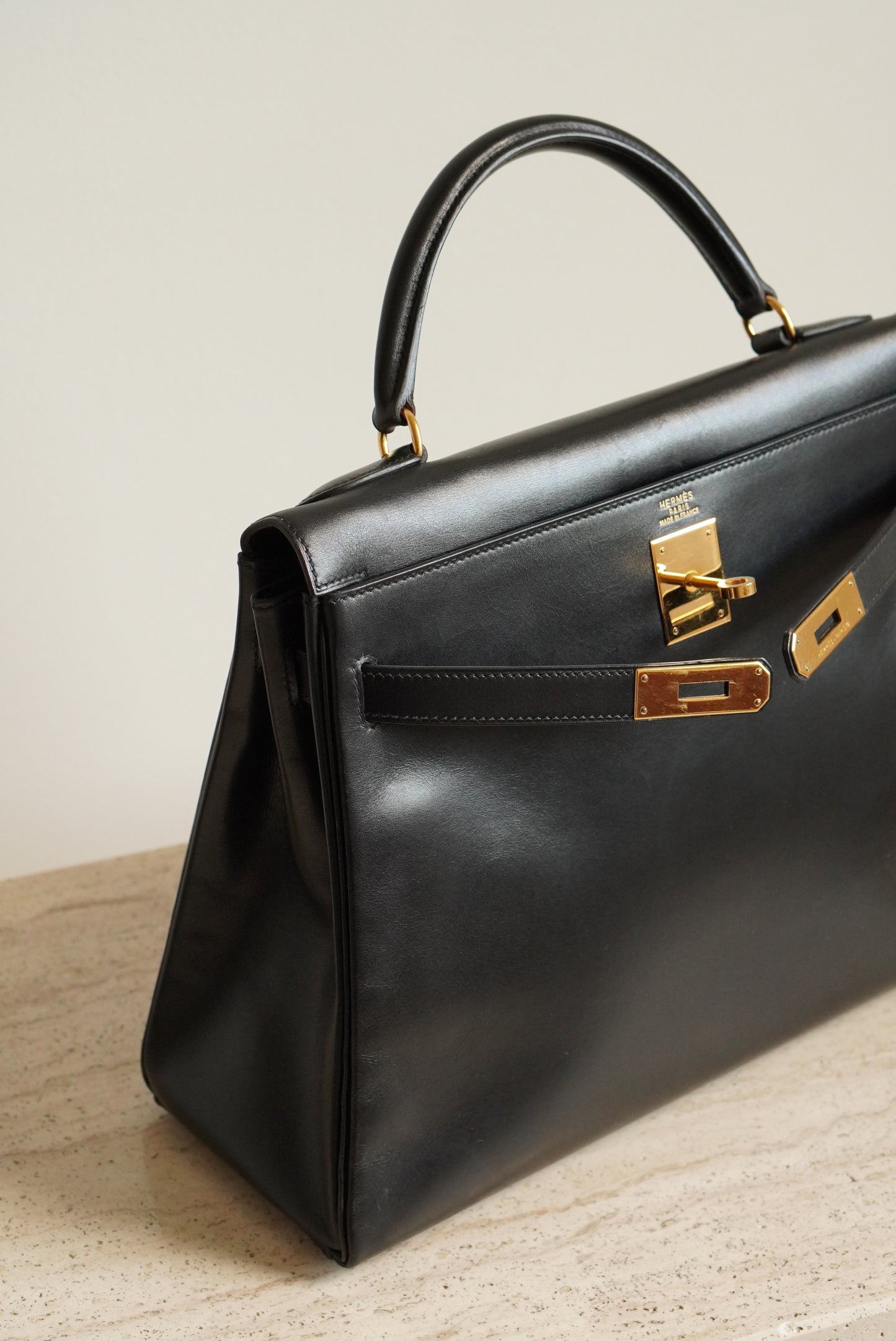 HERMÈS KELLY 32 RETOURNE BOX | BLACK