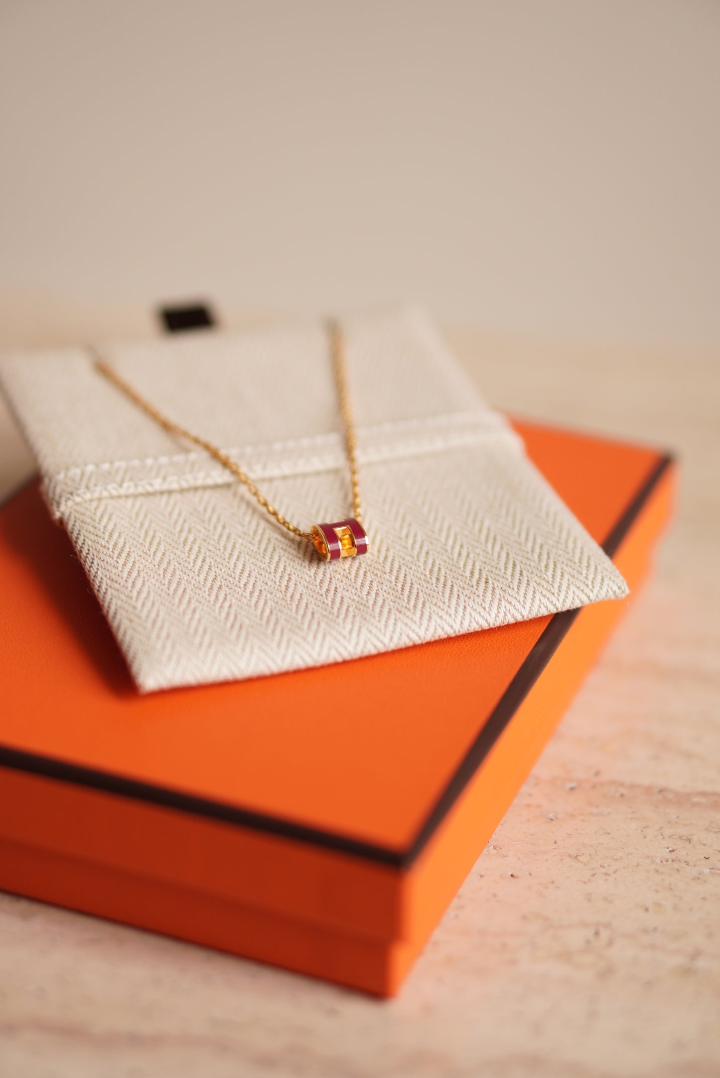 HERMÈS MINI POP H NECKLACE | ROUGE GRENAT