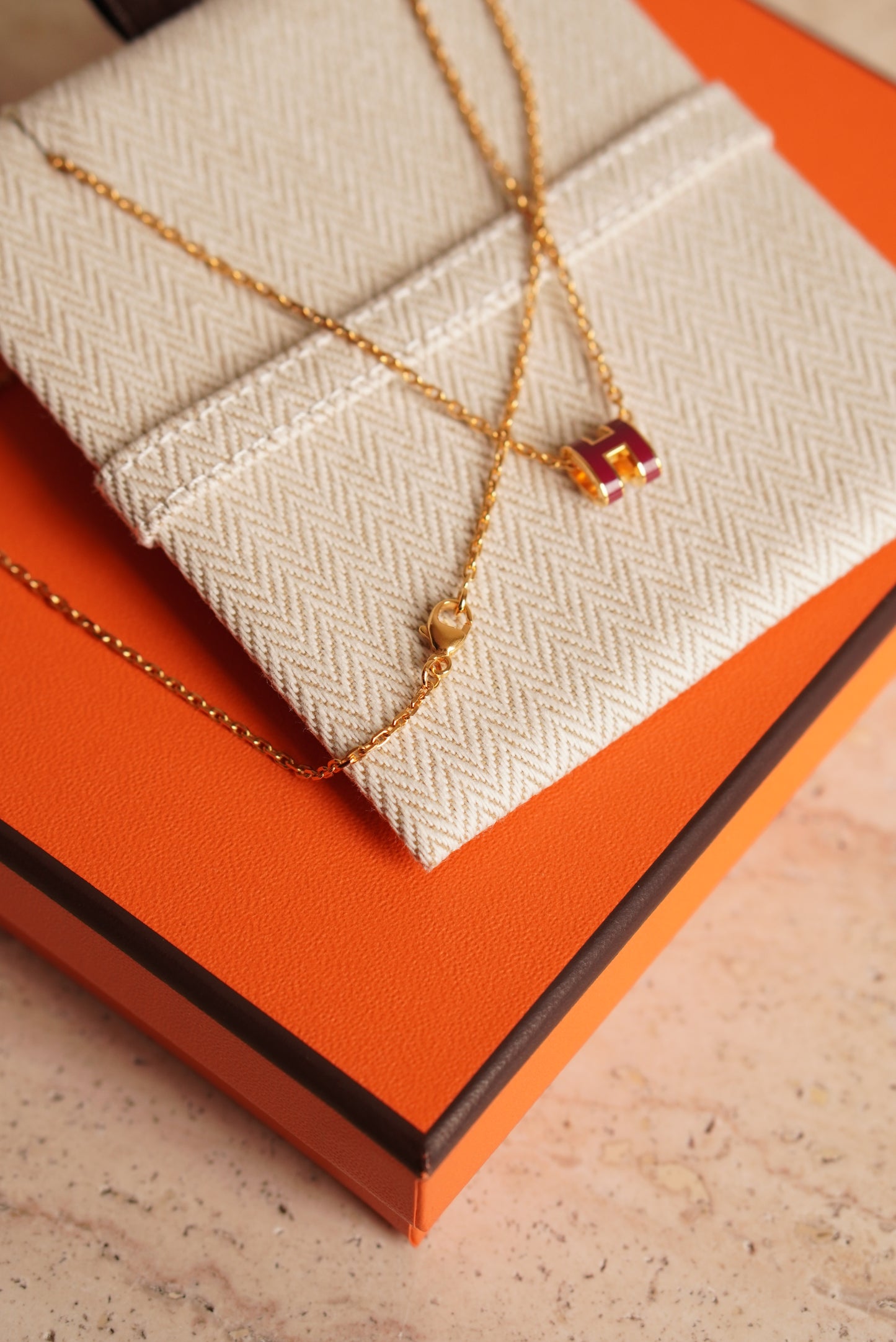 HERMÈS MINI POP H NECKLACE | ROUGE GRENAT